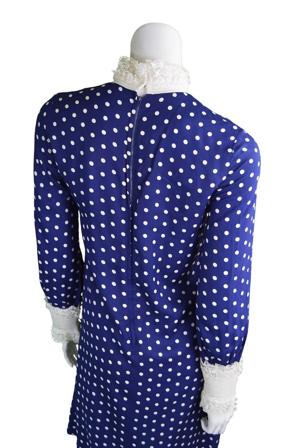 Vintage 1960s Jean Varon Blue & White Polka Dot Mod Shift Dress 2