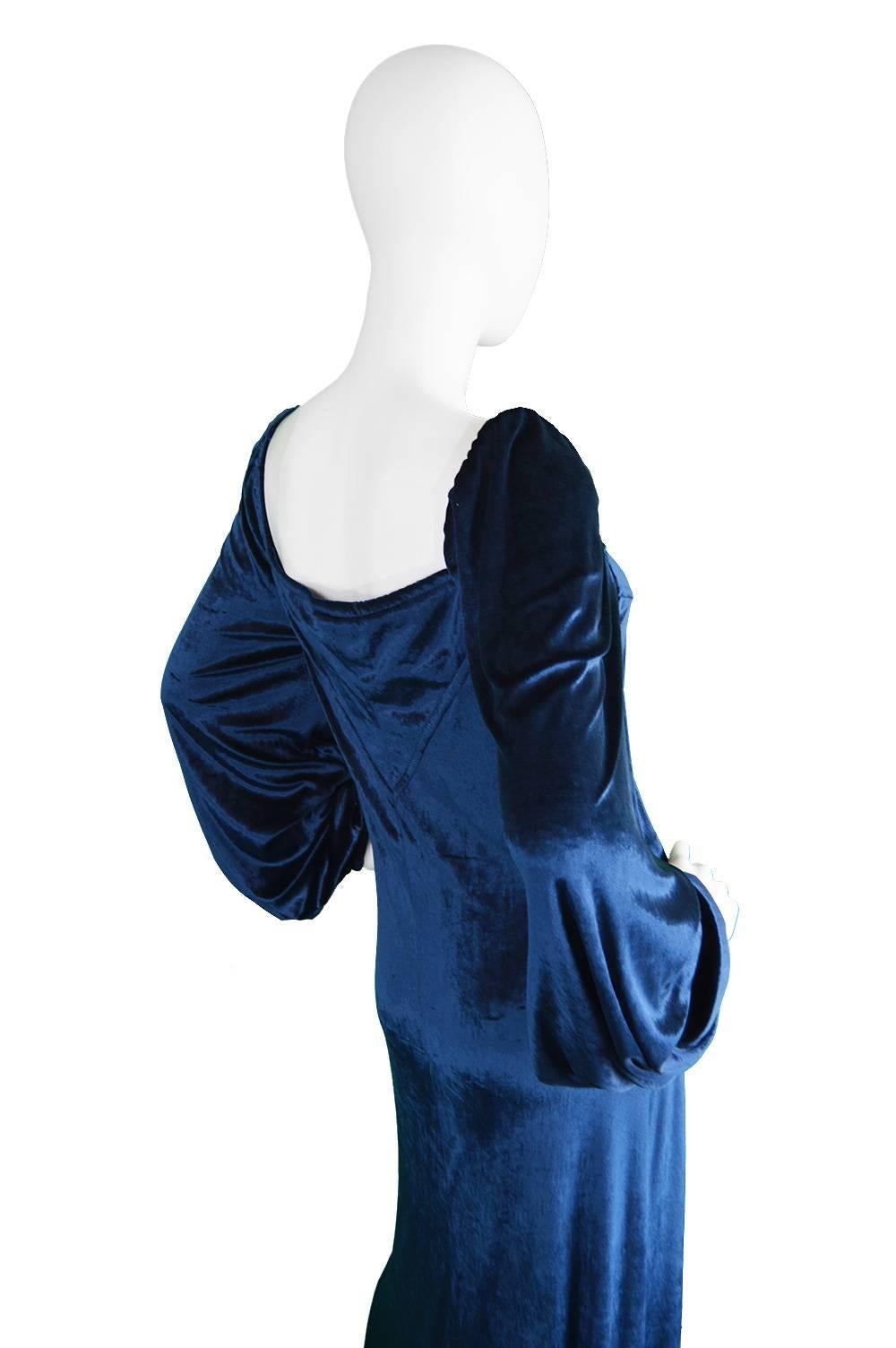 Women's Vintage 1971 Janice Wainwright Documented Dark Blue Panne Velvet Evening Gown For Sale