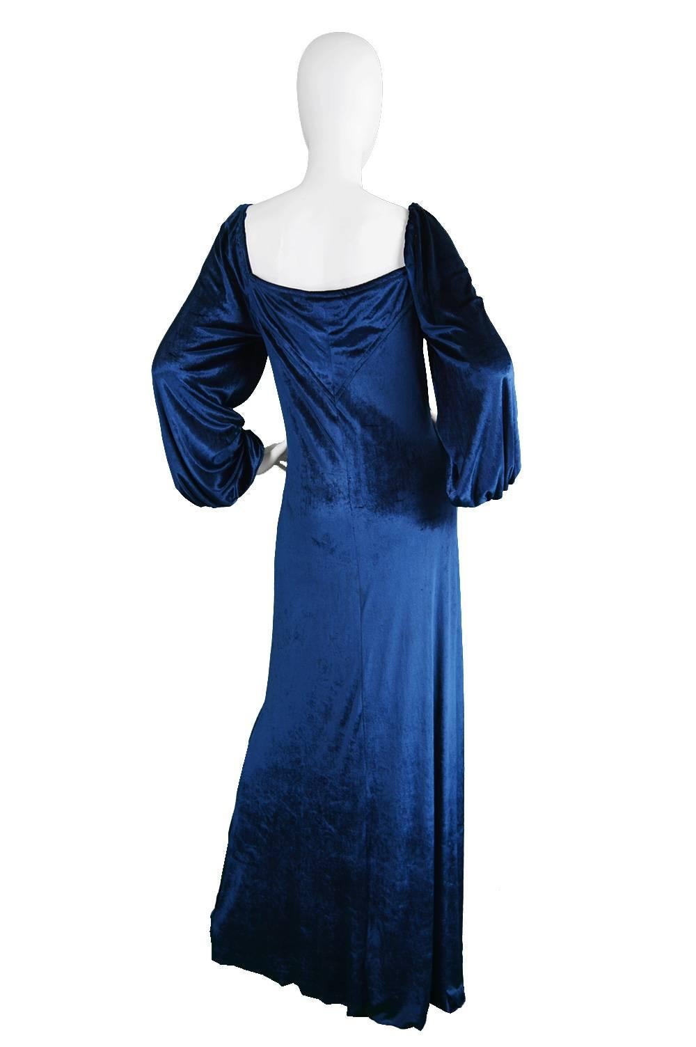 Vintage 1971 Janice Wainwright Documented Dark Blue Panne Velvet Evening Gown For Sale 1