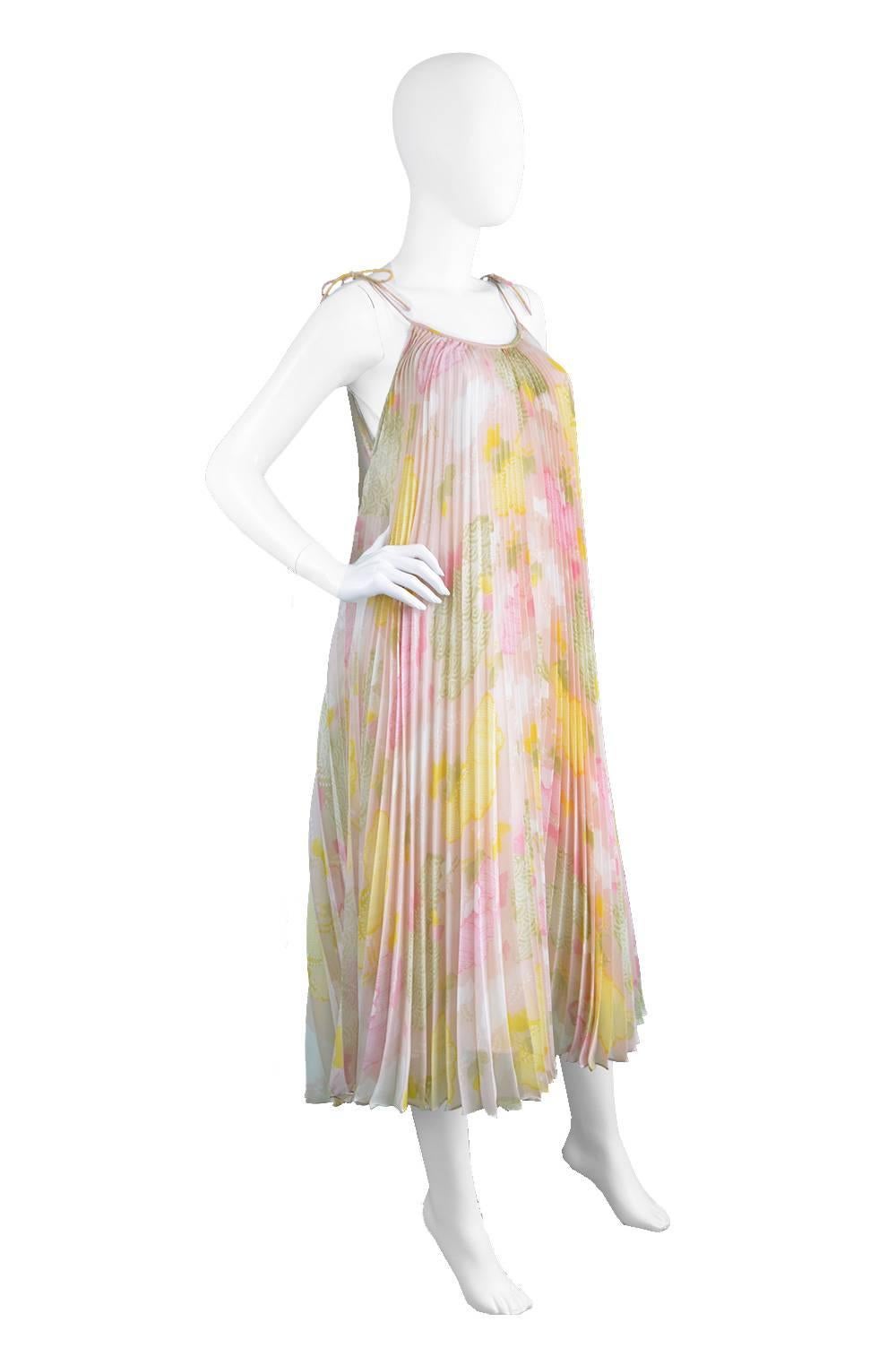 Women's Vintage 1970s Yuki for Rembrandt Pastel Rainbow Pleated Tent Dress For Sale