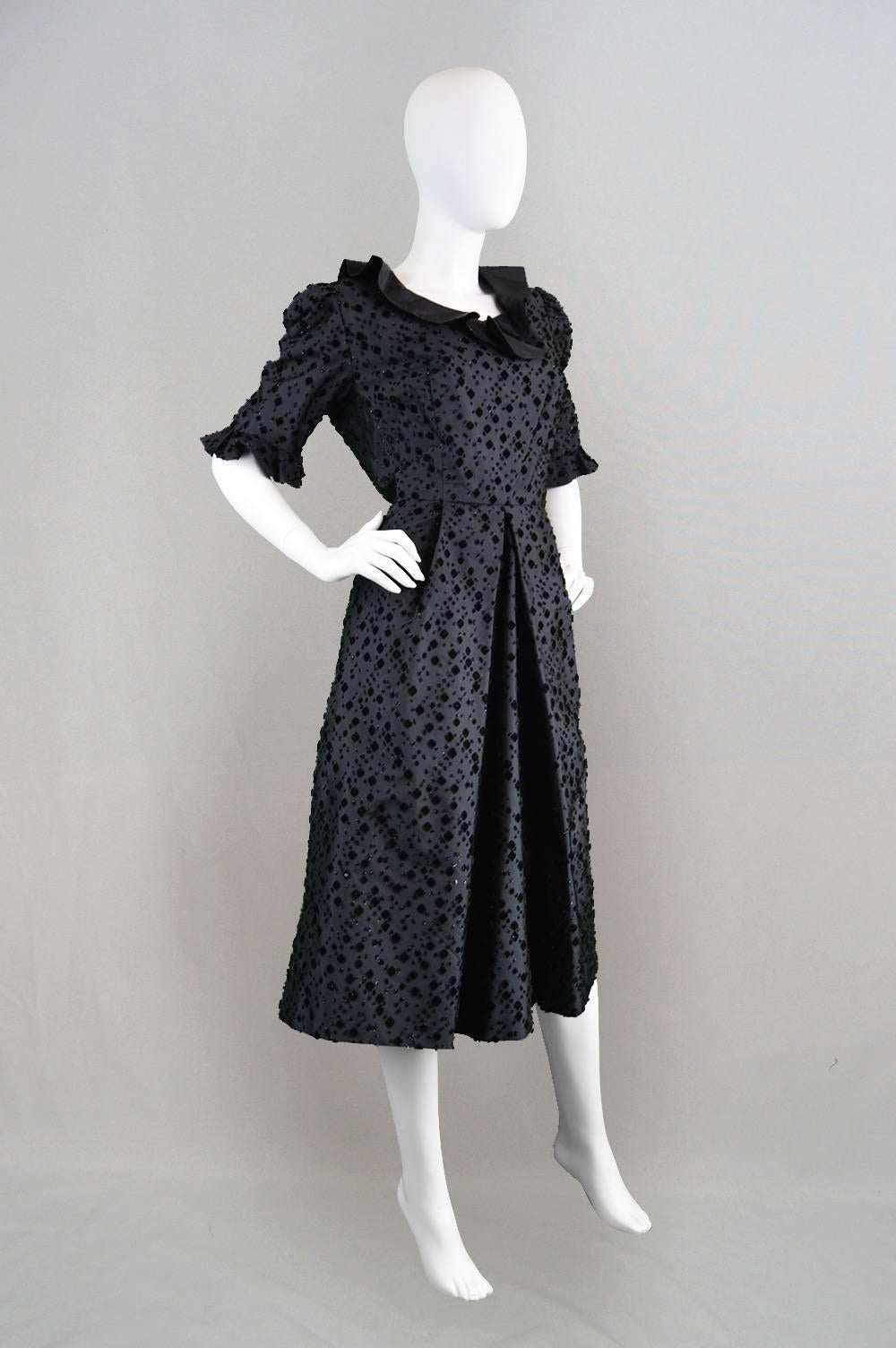 Women's 1960s Vintage Roger Brines Flocked Velvet & Taffeta Couture Dress