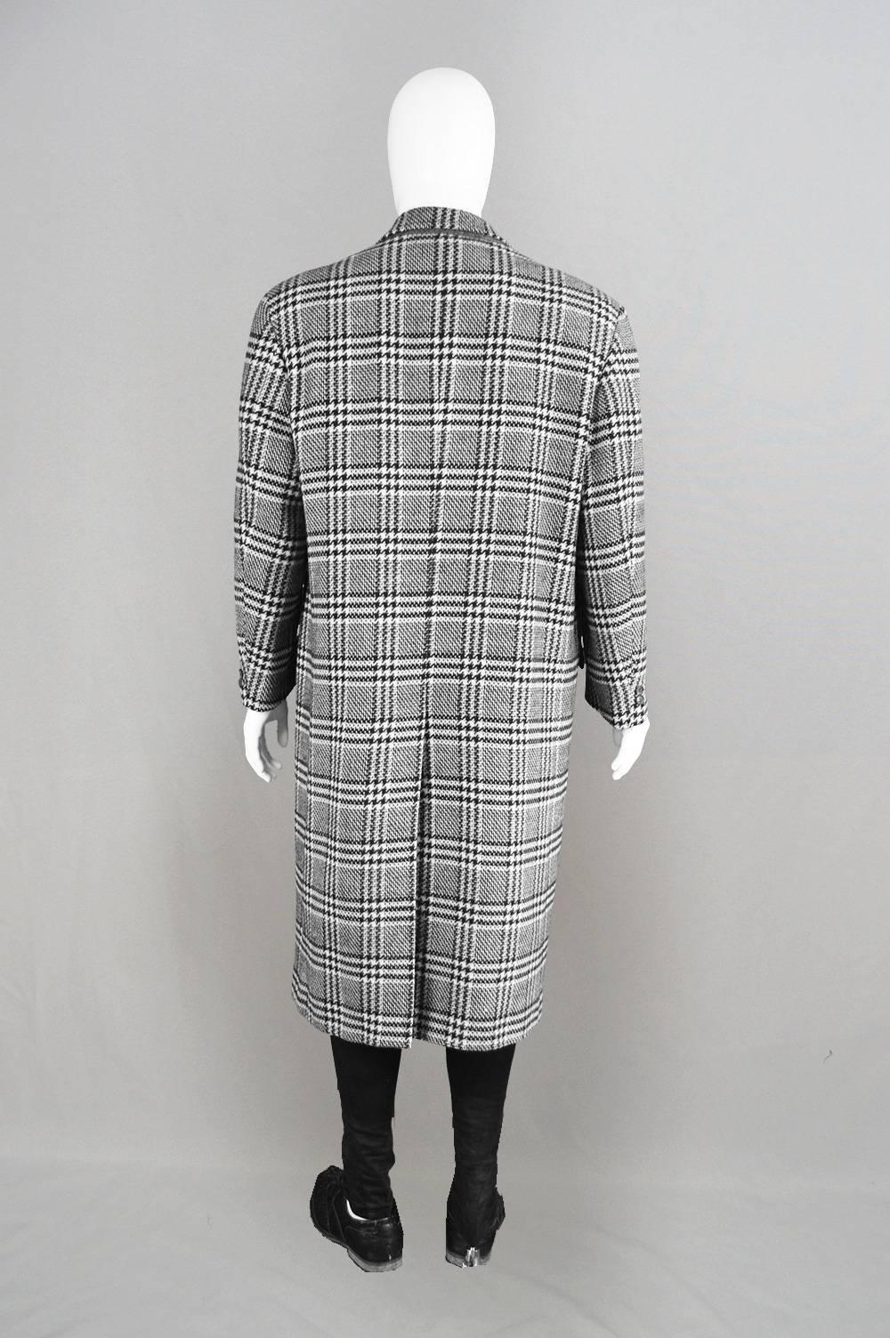 Cacharel 1980s Mens Oversized Monochrome Prince of Wales Check Overcoat 1