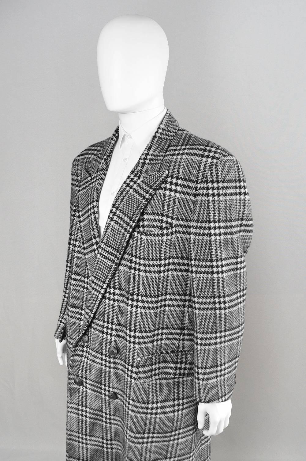Men's Cacharel 1980s Mens Oversized Monochrome Prince of Wales Check Overcoat