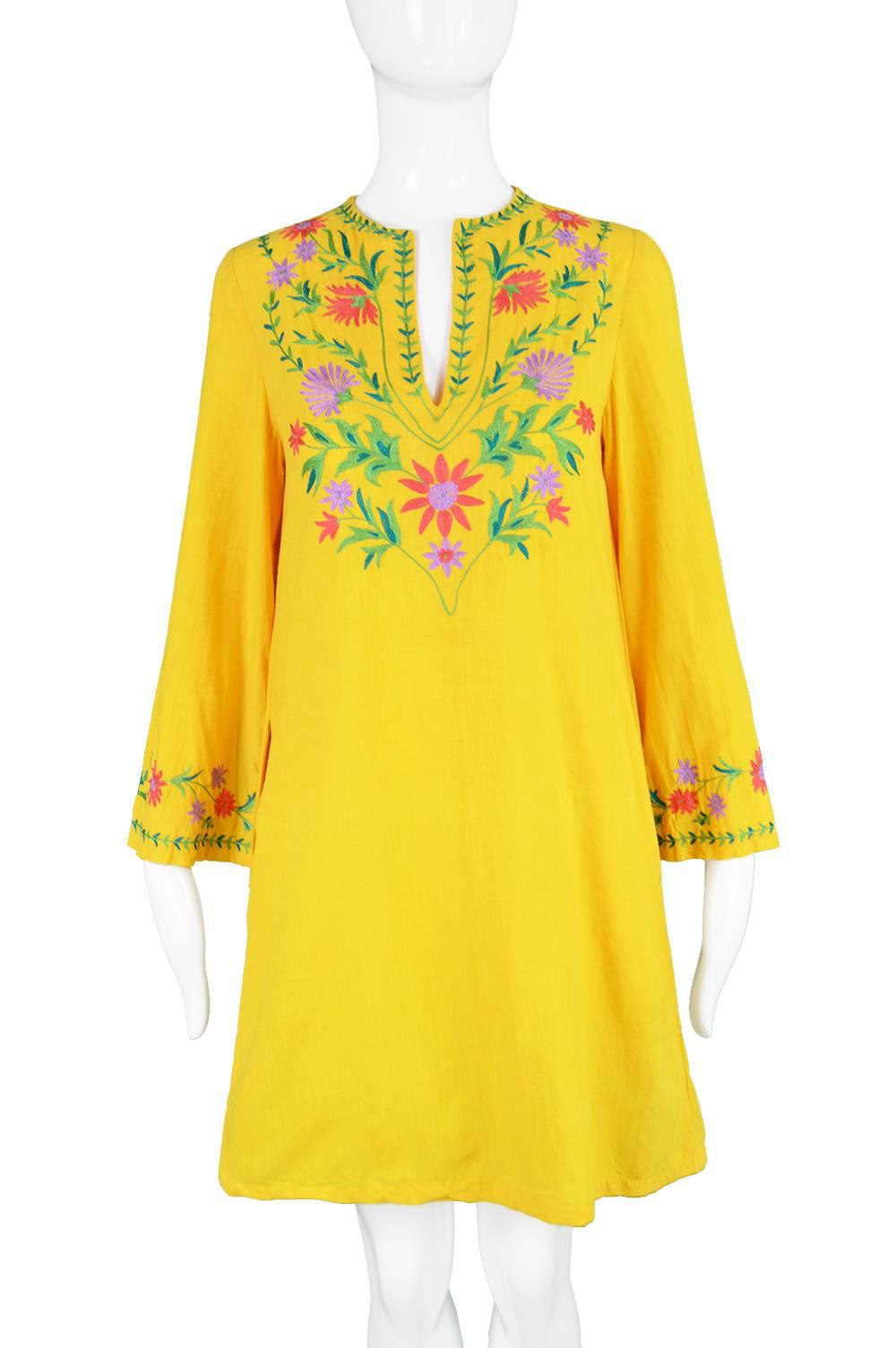 Treacy Lowe Mustard Yellow Hand Embroidered Indian Cotton Mini Dress, 1970s In Excellent Condition For Sale In Doncaster, South Yorkshire