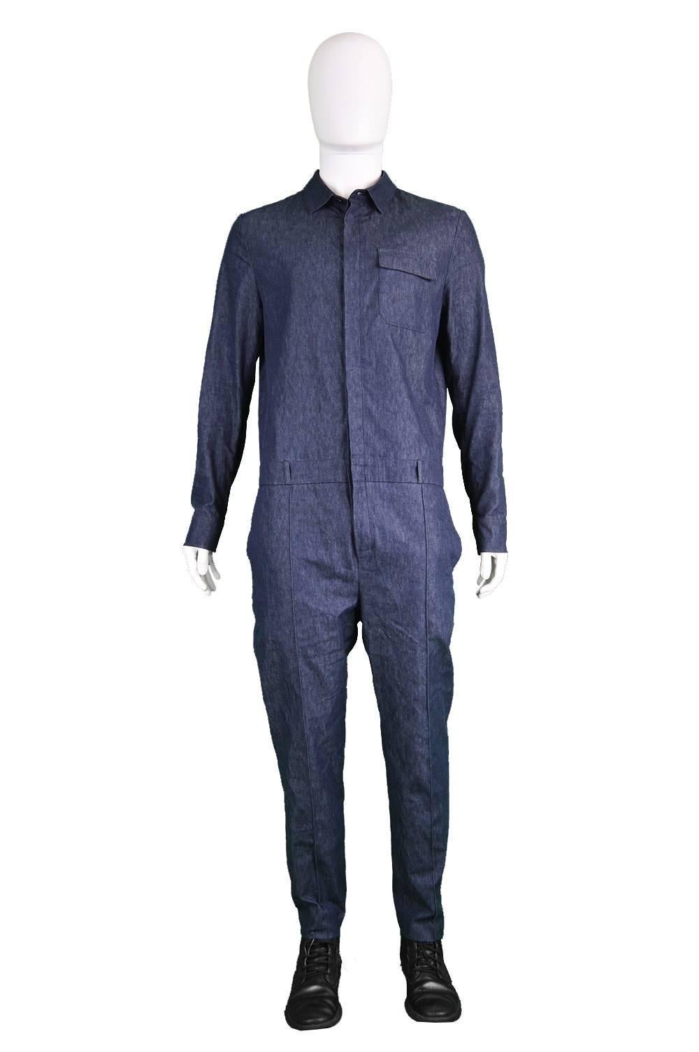 An incredible mens jumpsuit from the A/W 2014 collection of Italian luxury fashion house, Valentino. Made in Italy, they are exquisitely tailored as to be expected with Valentino, with bound seams and a slim, tapered leg that gives a modern, edgy