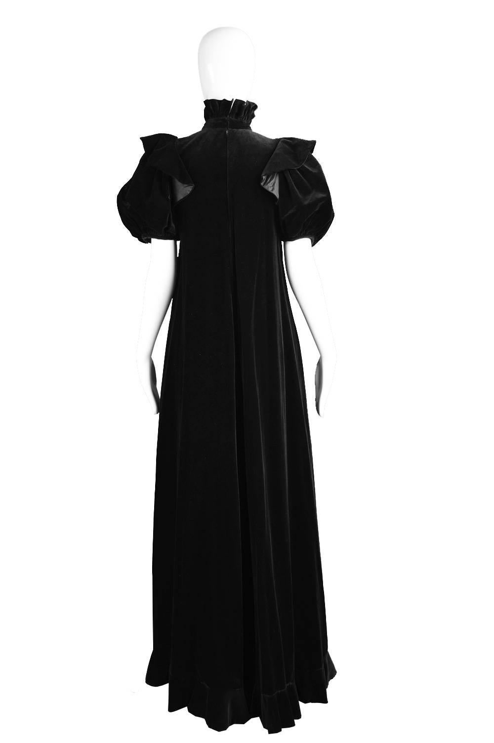 Gina Fratini Black Velvet Gown with Dramatic Puff Sleeve, 1970s 3