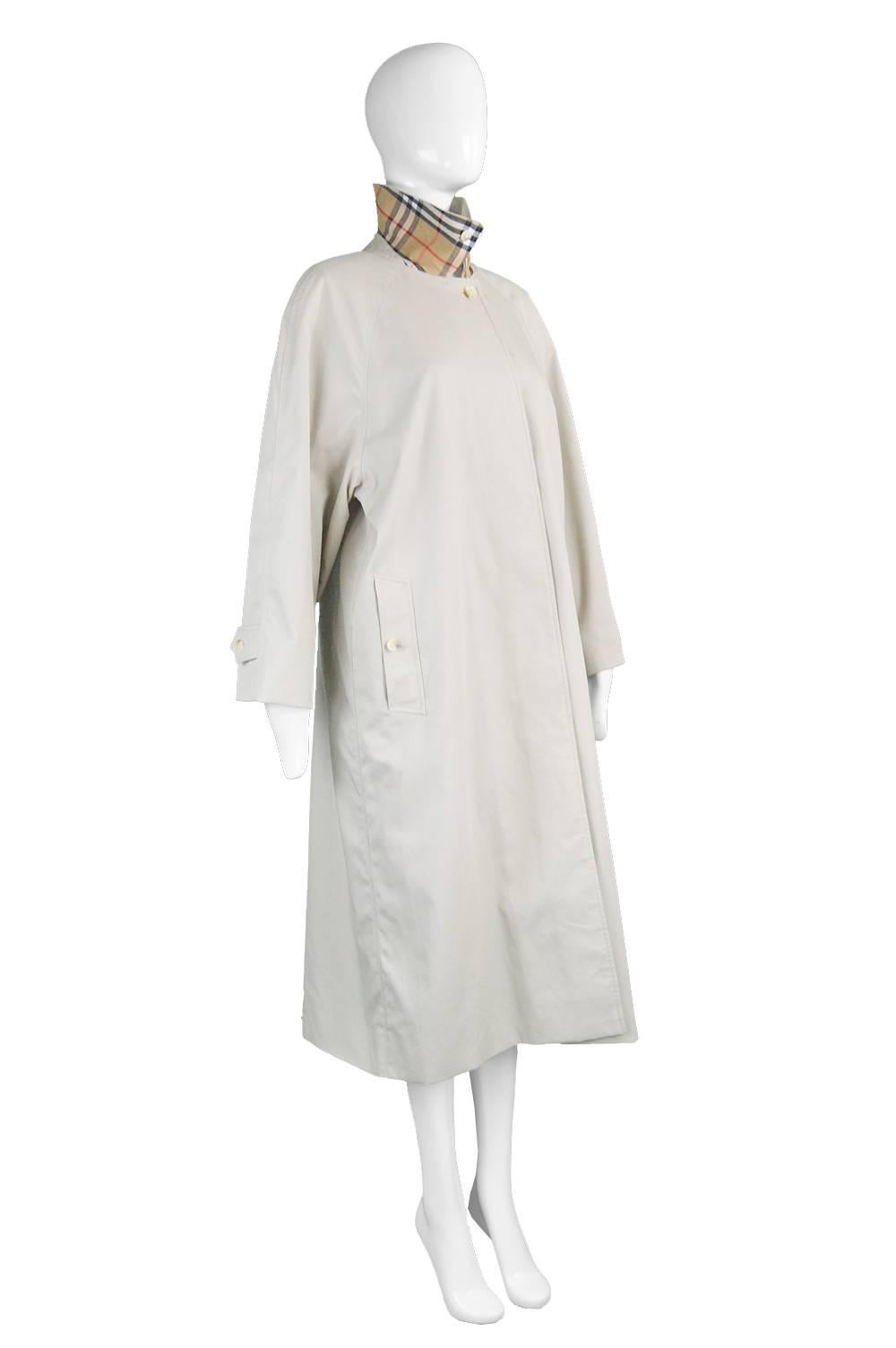 Burberry Vintage Women's Swing Mackintosh Coat with Nova Check Lining, 1980s  2