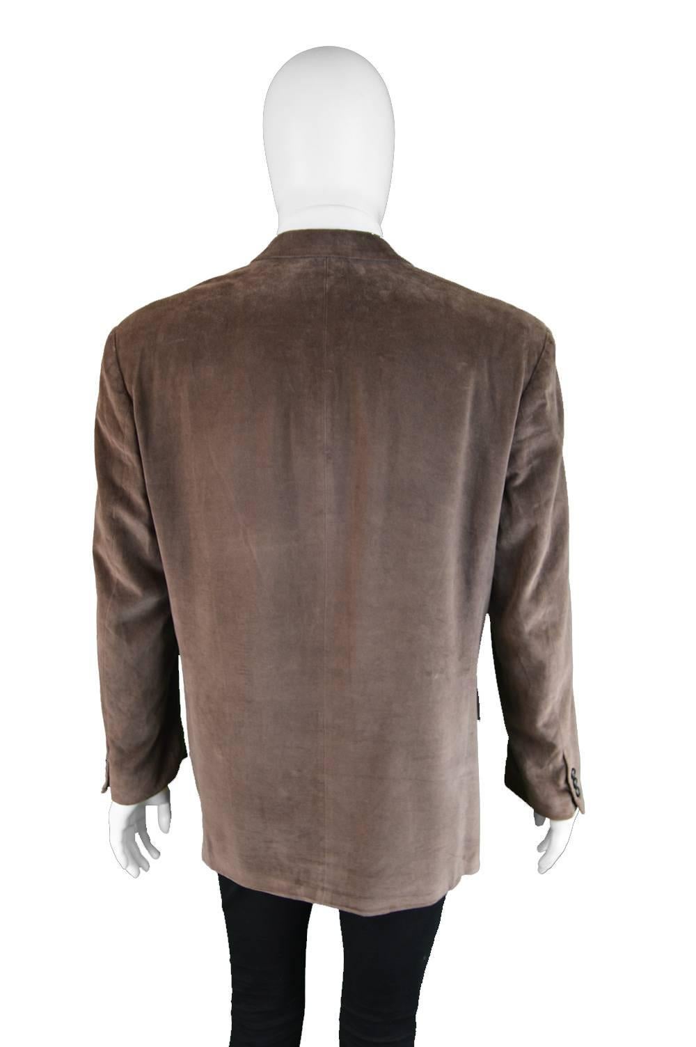 Hugo Boss Men's Vintage Brown Velvet Double Breasted Blazer, 1980s In Excellent Condition For Sale In Doncaster, South Yorkshire