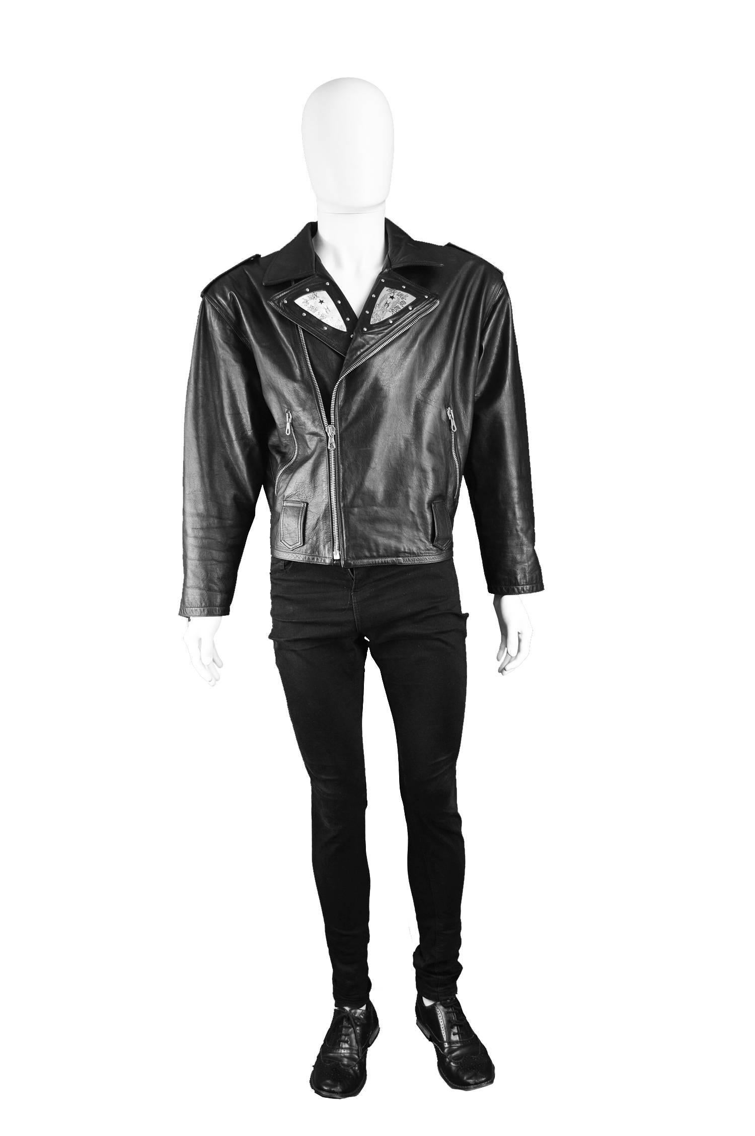 An absolutely incredible vintage mens leather jacket from the 80s by the genius Italian designer duo, Calugi e Giannelli from the 'Violent Angels' fall / winter collection 1988. Perfect for menswear collectors this amazing piece is in a black