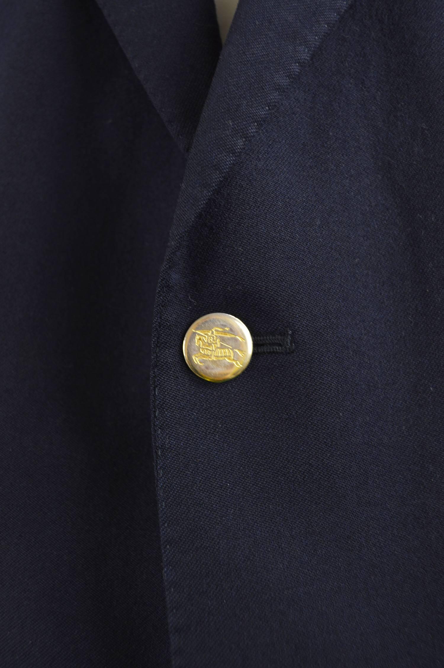 Burberry Navy Blue Wool Men's Gold Embroidered Badge Blazer, 1980s In Excellent Condition In Doncaster, South Yorkshire