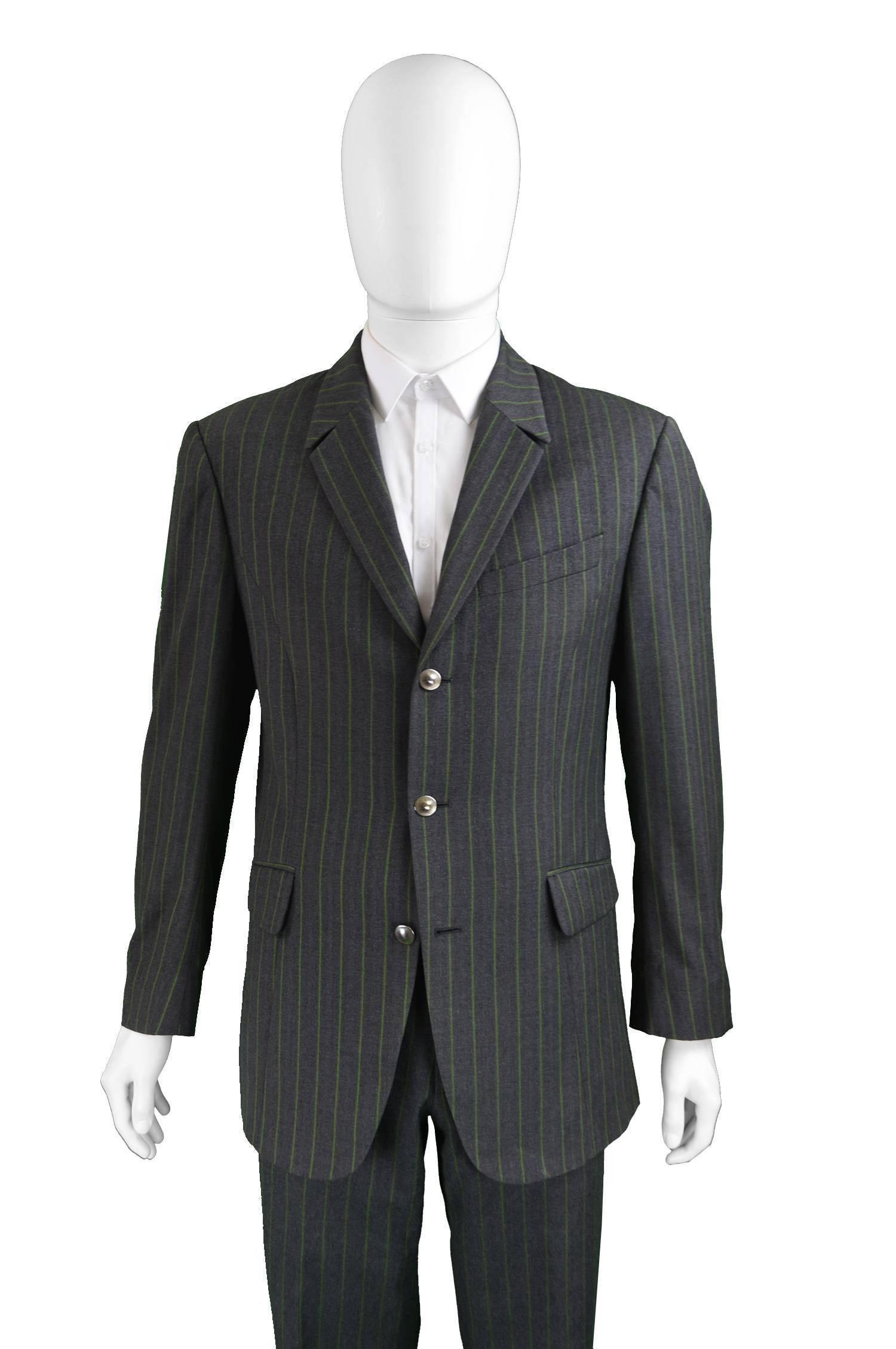 Thierry Mugler Men's Grey & Green Pinstripe Wool Blazer& Pants Suit

Size: Both pieces are Marked 50R which is roughly a men's Medium / UK 40. 
Jacket
Chest -  42” / 106cm (please leave a couple of inches room for movement)
Length (Shoulder