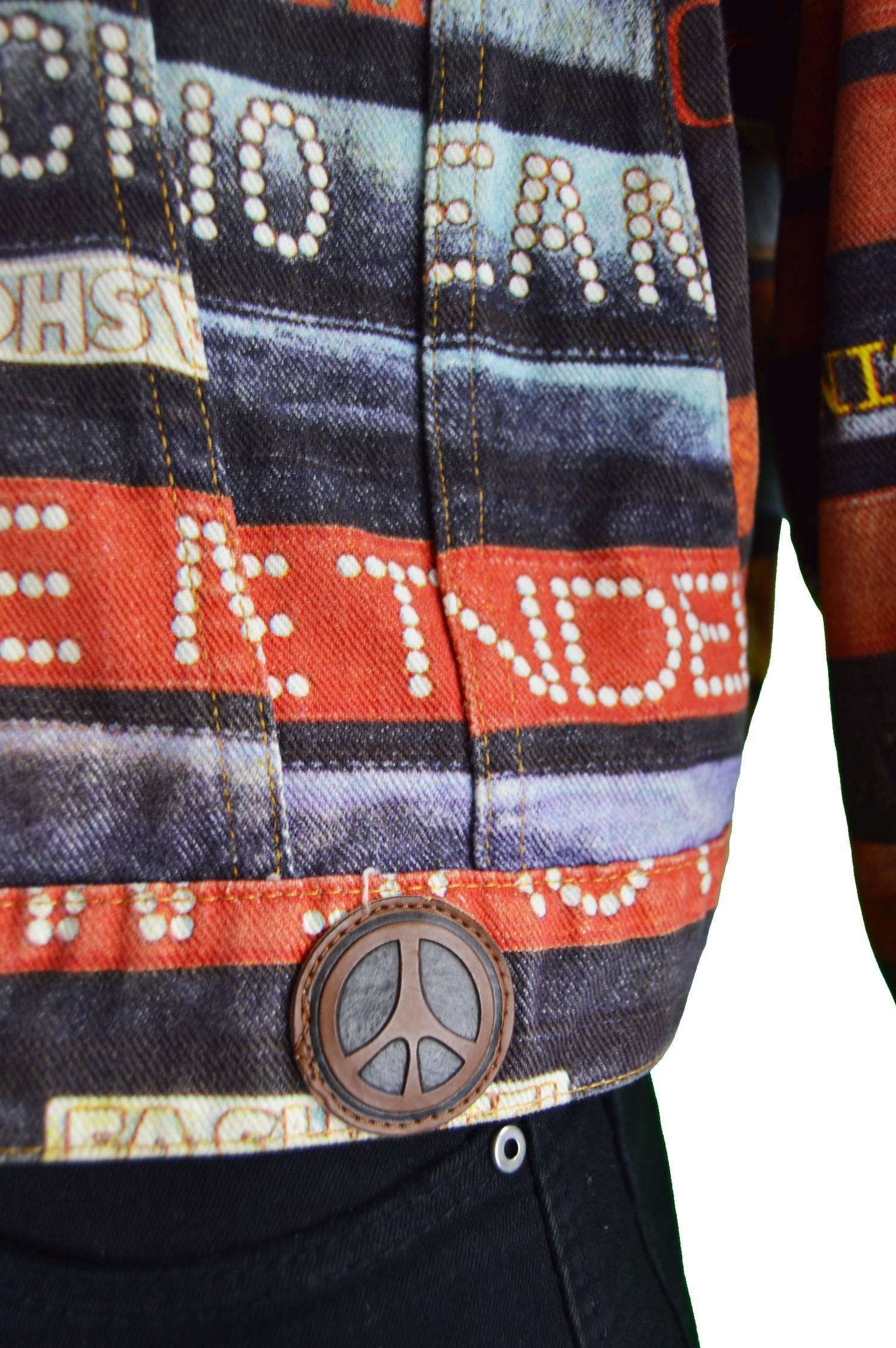 Moschino Iconic Belt Print Men's Vintage Denim Jacket, 1990s For Sale 1