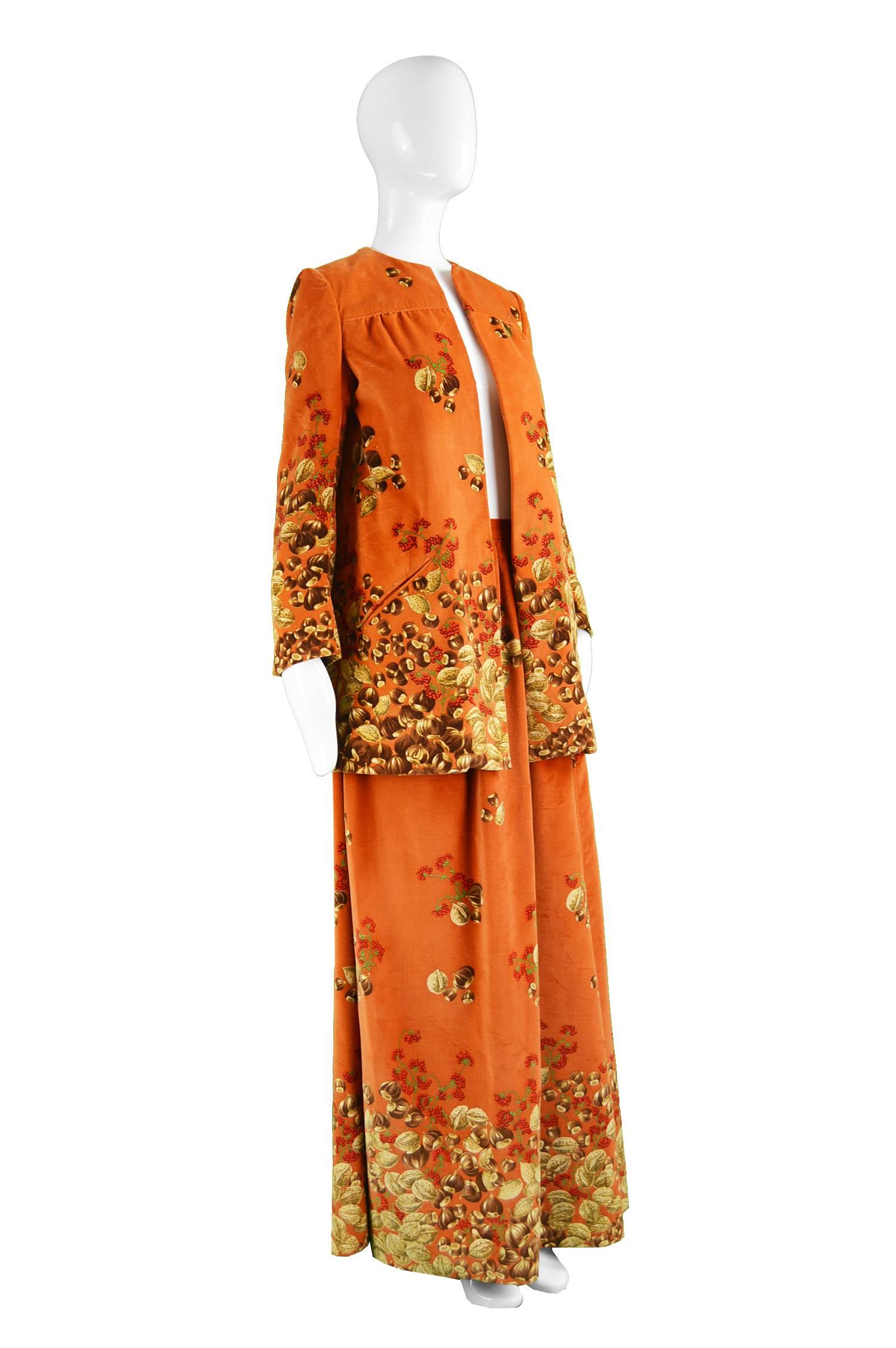 Valentino Rare Acorn Print Burnt Orange Velvet 2 Piece Skirt Suit, 1970s In Excellent Condition In Doncaster, South Yorkshire
