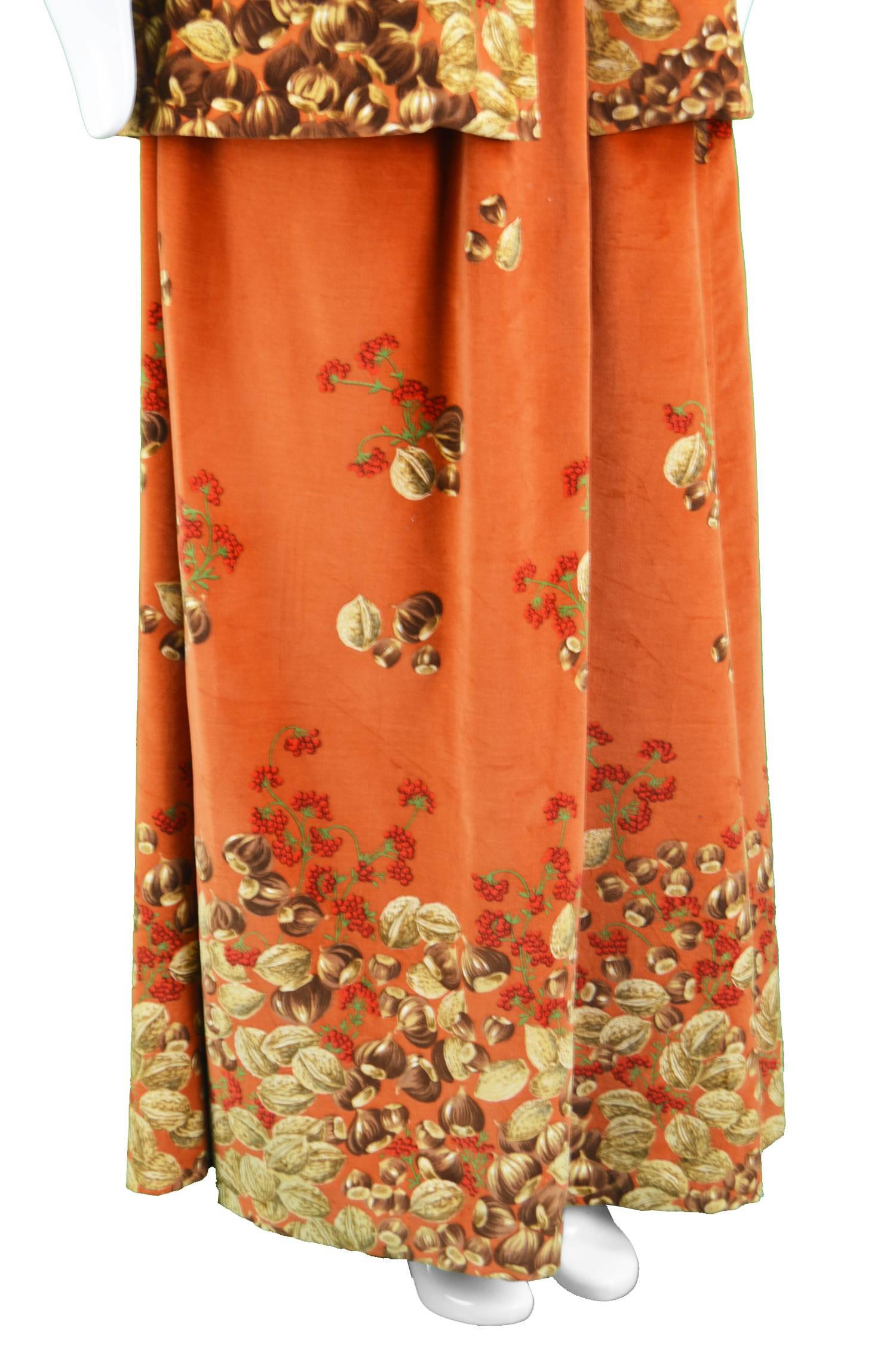 Women's Valentino Rare Acorn Print Burnt Orange Velvet 2 Piece Skirt Suit, 1970s