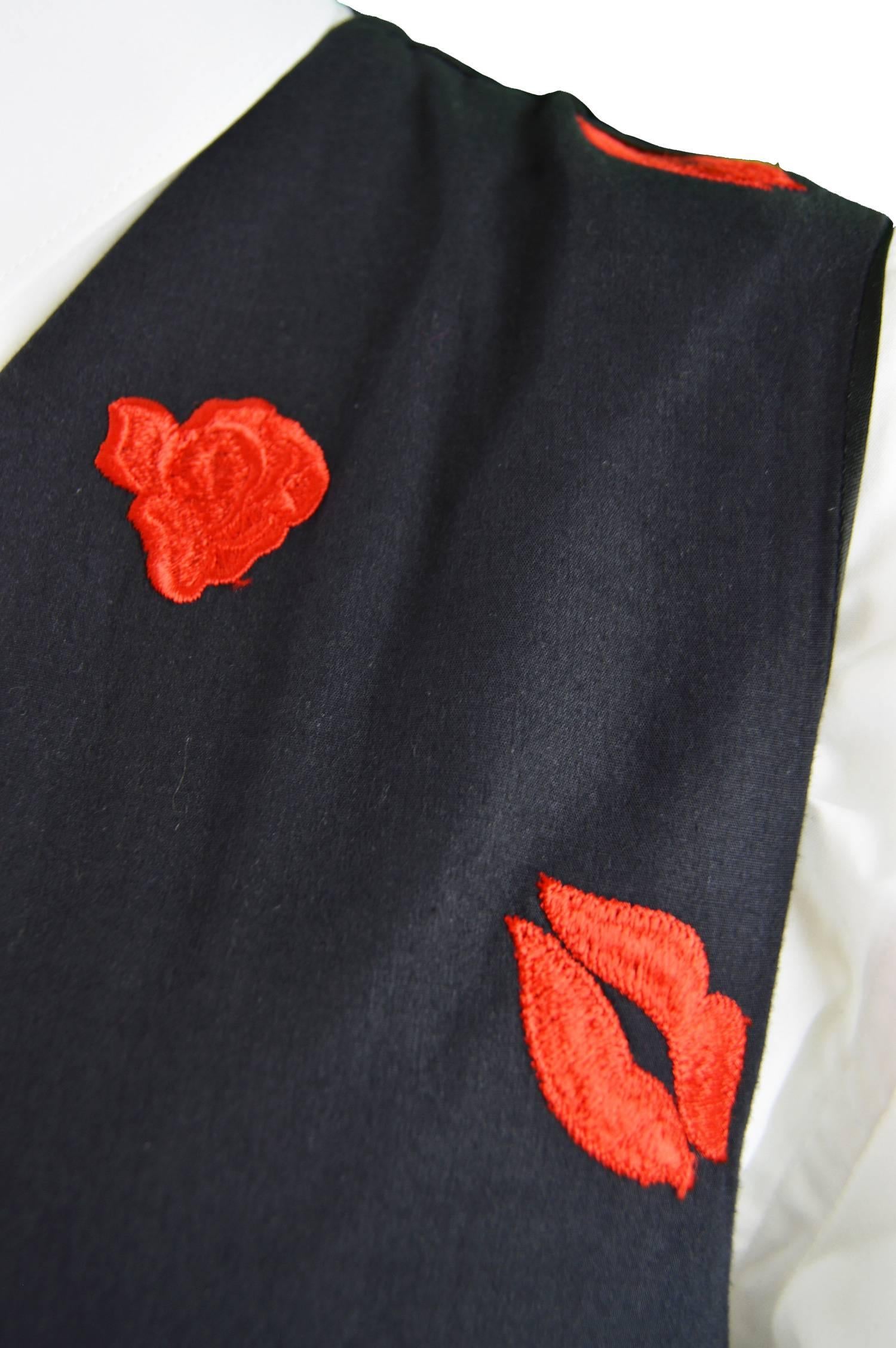 Paul Smith Men's Vintage Black & Red Embroidered Waistcoat, 1990s In Excellent Condition In Doncaster, South Yorkshire