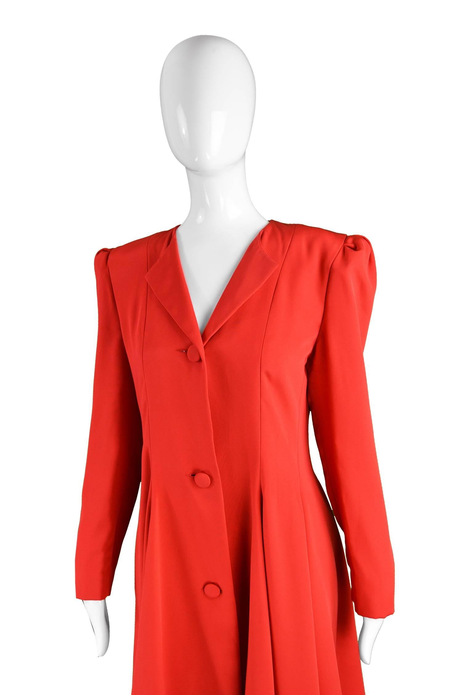 Carolina Herrera For Neiman Marcus Red Silk Full Skirt Evening Coat, 1980s In Excellent Condition In Doncaster, South Yorkshire