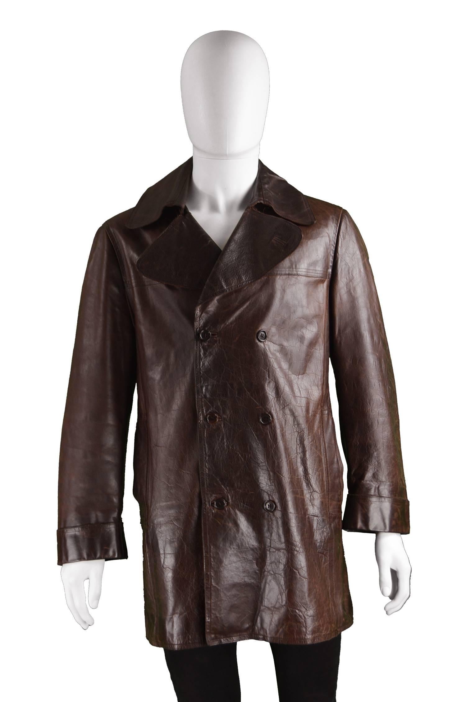 Costume National Homme Brown Italian Leather Mens Leather Peacoat

Please Click +CONTINUE READING to see measurements, description and condition. 

Size: Marked 48 which equates to a Men's Small. Check measurements to ensure fit. 
Chest - 42” /