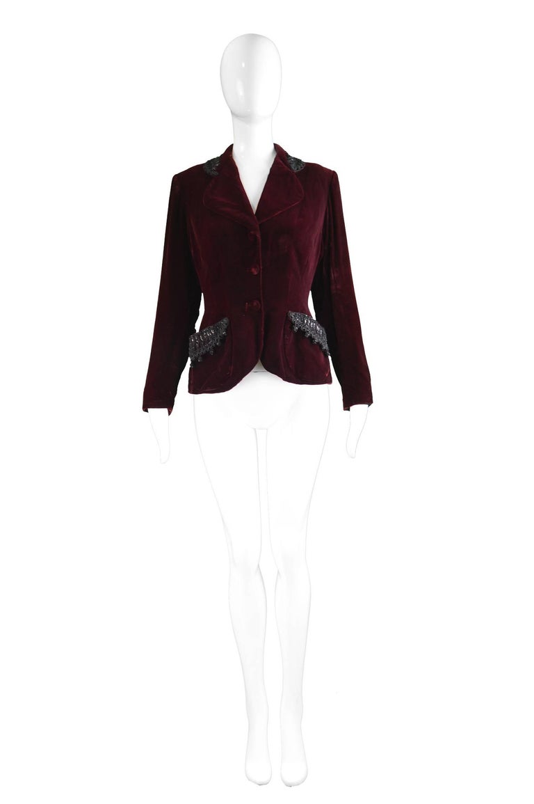 Vintage 1940s Red Velvet Womens Beaded Evening Blazer Jacket For Sale