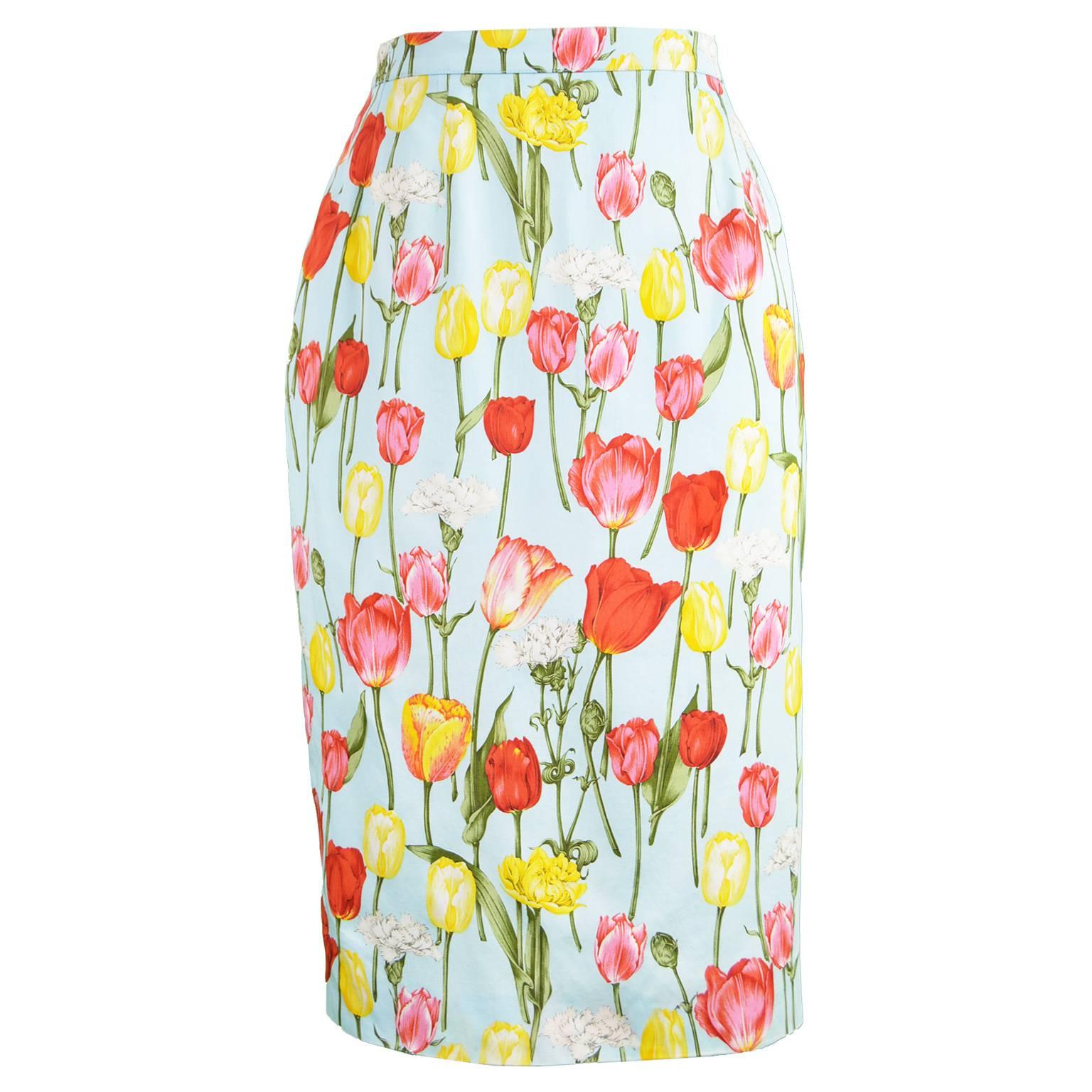 Guy Laroche Vintage Tulip Print Light Blue Cotton Pencil Skirt, 1990s