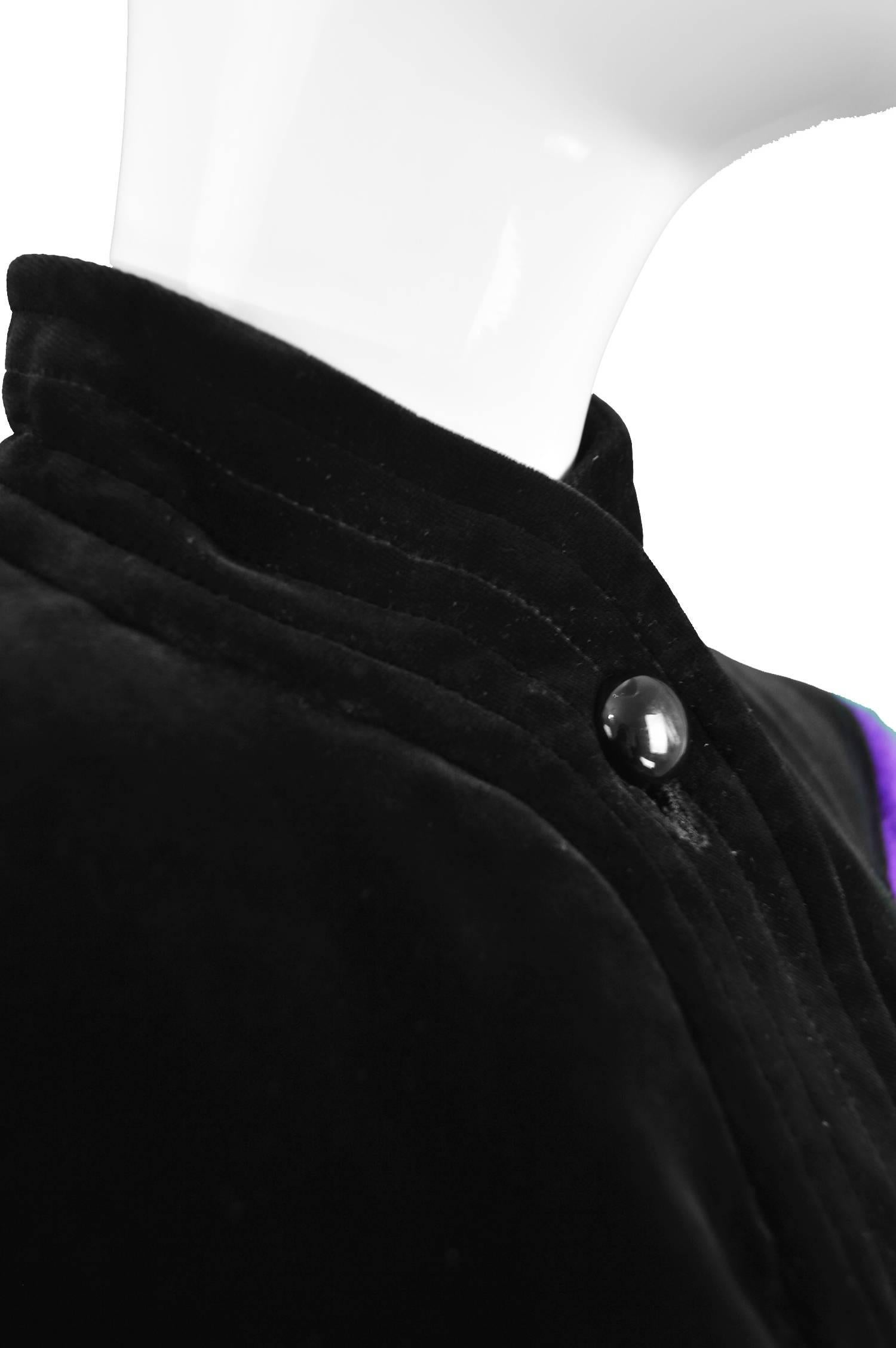 Yves Saint Laurent Purple Mohair and Black Velvet Vintage Coat, 1980s For Sale 1
