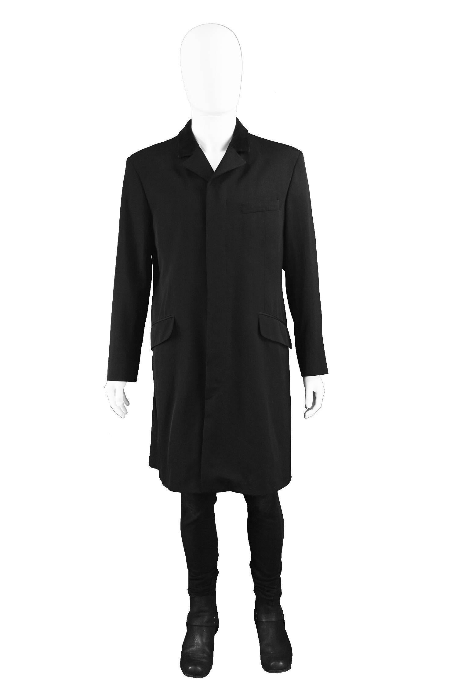 Katharine Hamnett Men's Vintage Black Wool Victorian Style Frock Coat, 1990s

Size: Marked M
Chest - 42” / 106cm (allow a couple of inches room for movement)
Waist - 42” / 106cm
Hips - 45” / 114cm
Length (Shoulder to Hem) - 38” / 96cm
Shoulder to