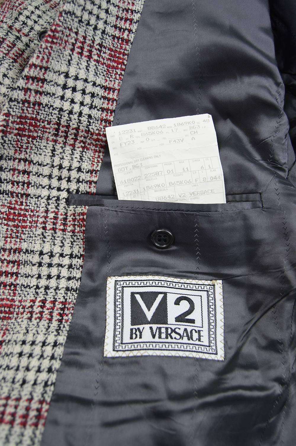 Versace Classic V2 Vintage Mens Black, White & Red Wool Plaid Blazer, 1990s 1