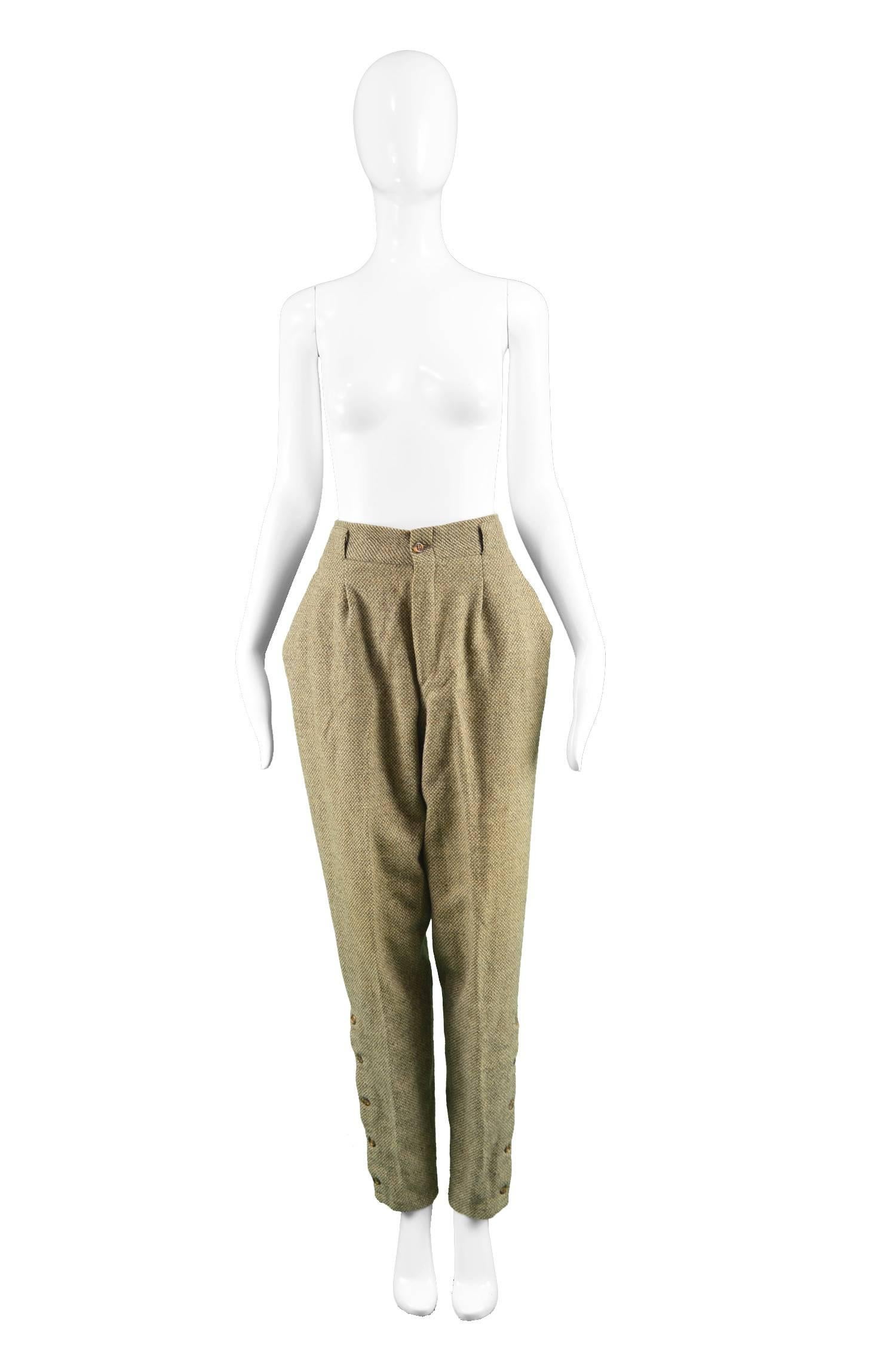 Gianni Versace Vintage Light Brown Tweed Tapered Leg Jodhpur Pants, 1980s

Estimated Size: UK 10/ US 6/ EU 38. Please check measurements
Waist - 28” / 71cm
Hips - 44” / 112cm
Rise - 13” / 33cm
Inside Leg - 32” / 81cm

Condition: Excellent Vintage