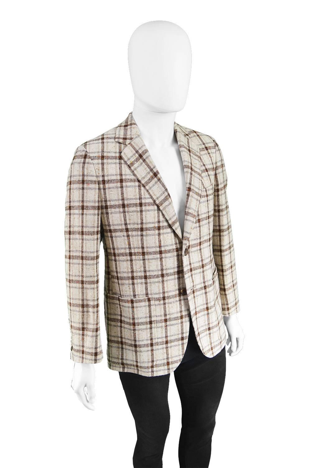Aquascutum Men's Cream & Brown Plaid Checked Flecked Wool Blend Blazer, 1970s In Excellent Condition In Doncaster, South Yorkshire
