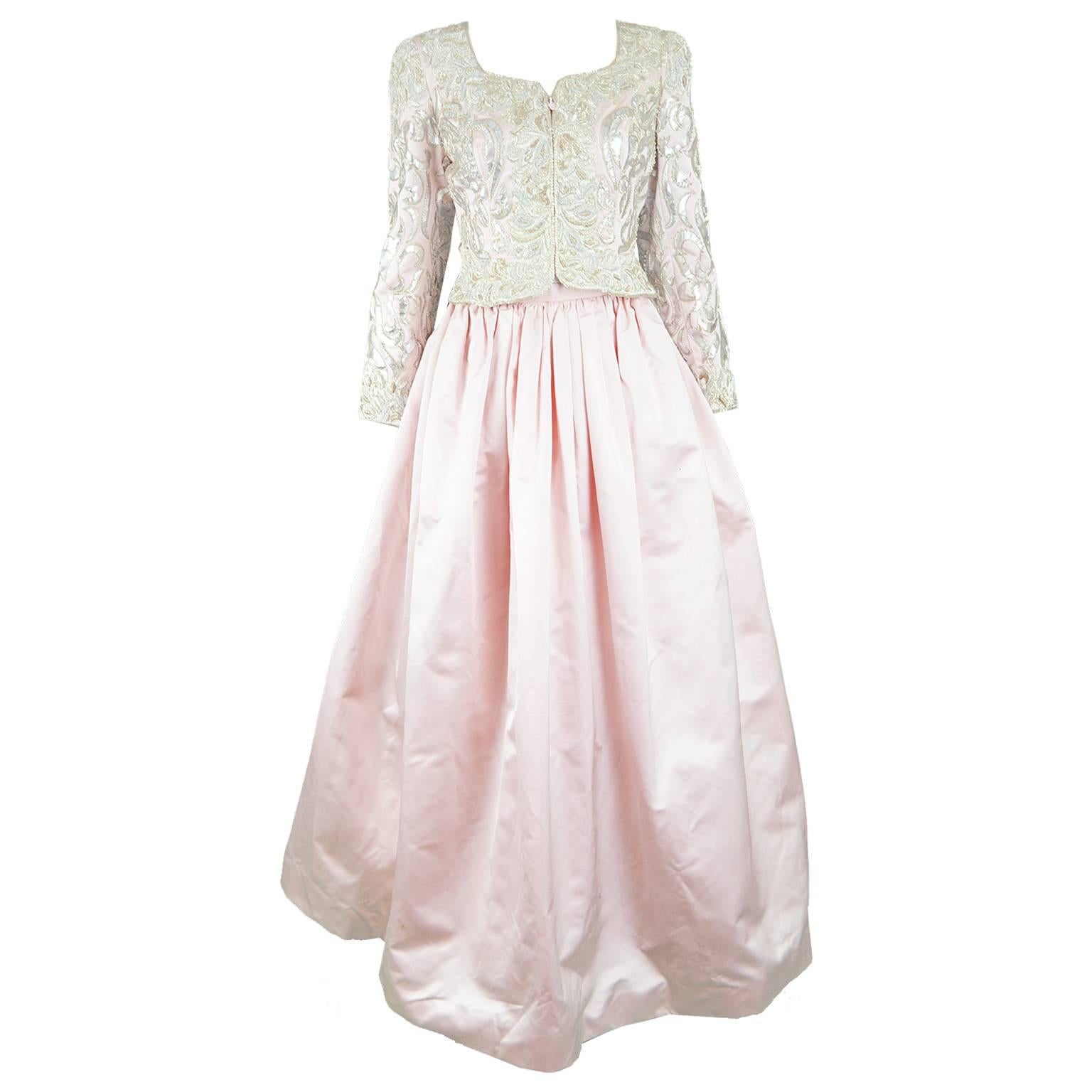 Oscar de la Renta Pink Silk Satin and Embroidered Leather Appliqué Evening Set For Sale