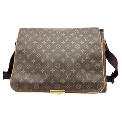 LOUIS VUITTON Abbesses Messenger Bag Monogram Canvas Crossbody