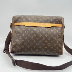 LOUIS VUITTON Abbesses Messenger Bag Monogram Canvas Crossbody