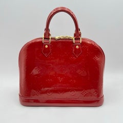 Louis Vuitton Alma PM Monogram Vernis Handtasche aus rotem Lackleder im Tote-Stil