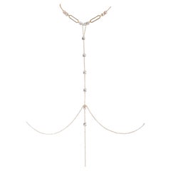 Vanta Body Chain – Modern Gold Paperclip Body Chain with Luminous Crystal Line