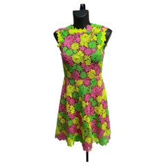 Valentino par Pierpaolo Piccioli Neon Floral Lace Cocktail Dress – Size IT 40