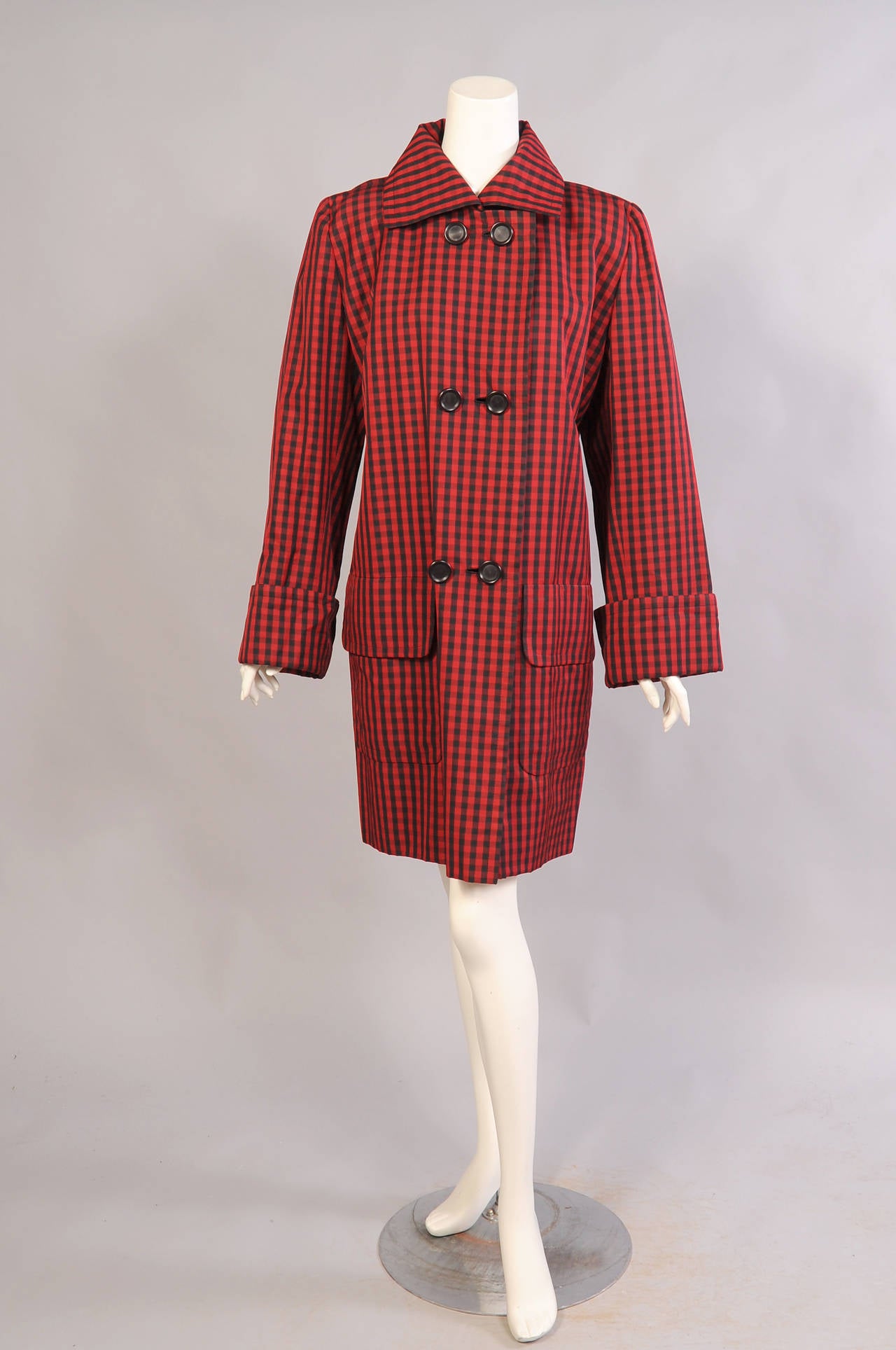 Givenchy Haute Couture Red and Black Silk Coat For Sale at 1stdibs
