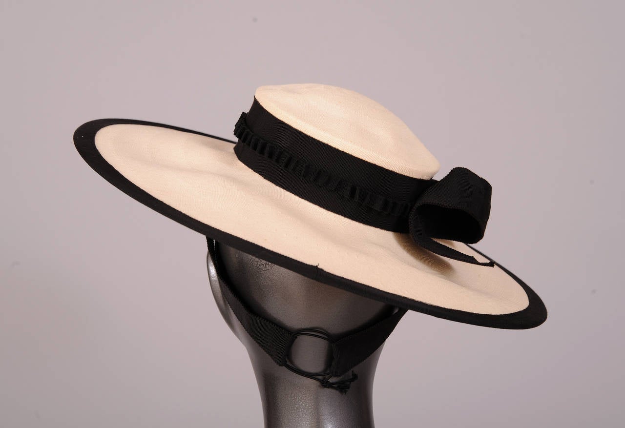Very Rare 1930's Extra Fine Panama Hat, Ribbon Trim In Excellent Condition In New Hope, PA