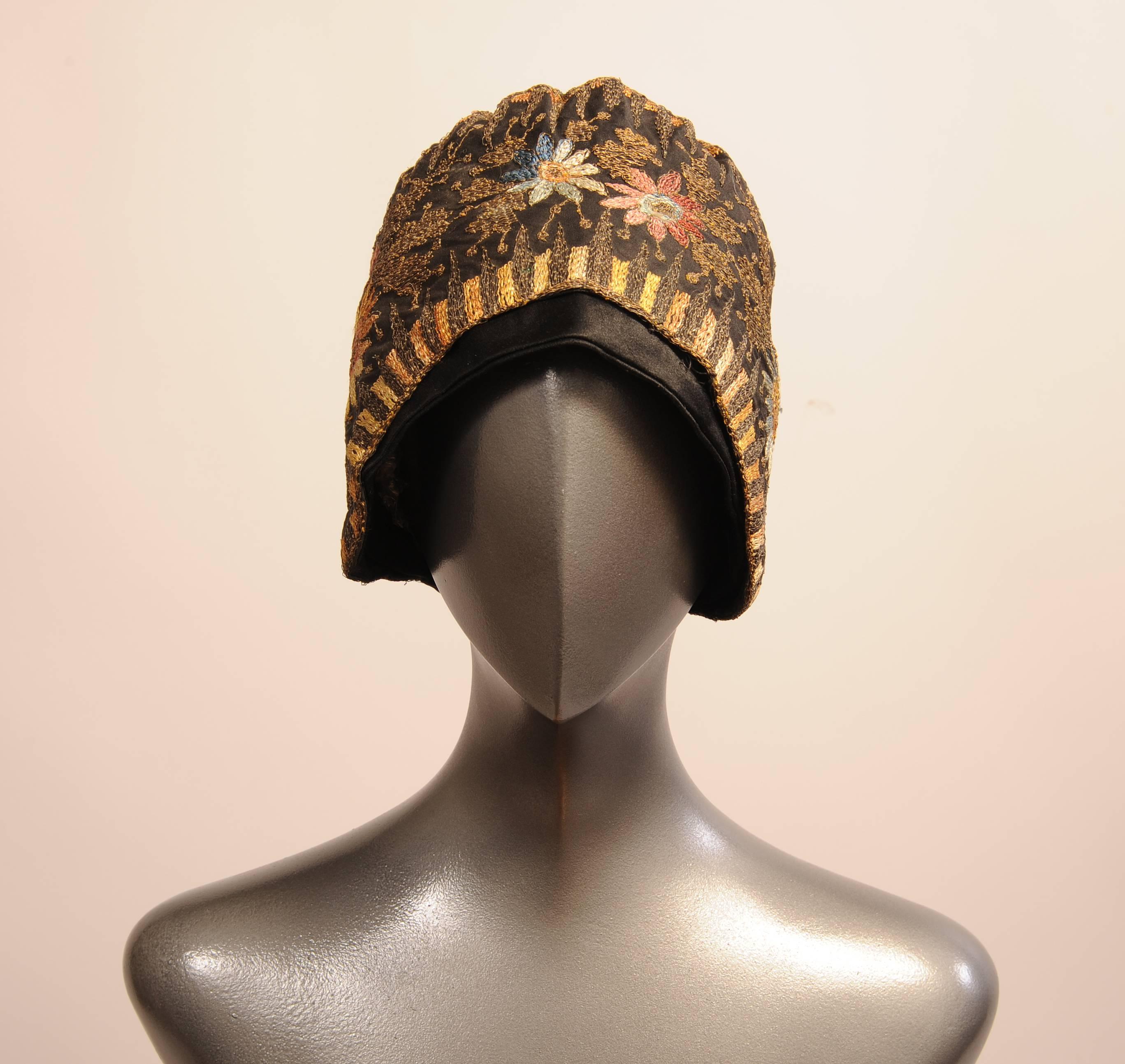 Silk and Gold Thread Embroidered Cloche Hat, 1920s  1