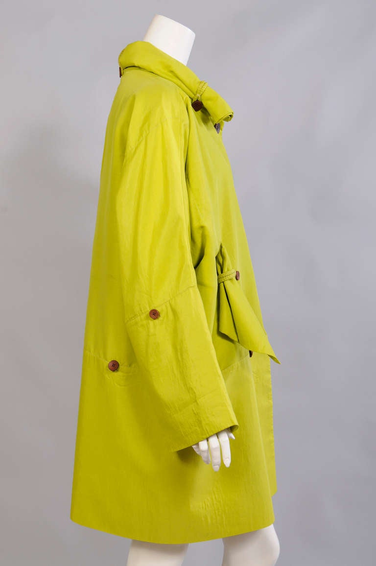 Issey Miyake Convertible Chartreuse Jacket In Excellent Condition In New Hope, PA