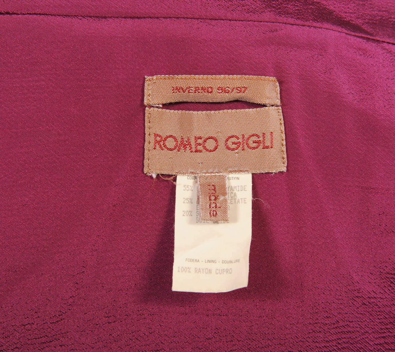 Romeo Gigli Orchid Silk Evening Jacket In Excellent Condition In New Hope, PA