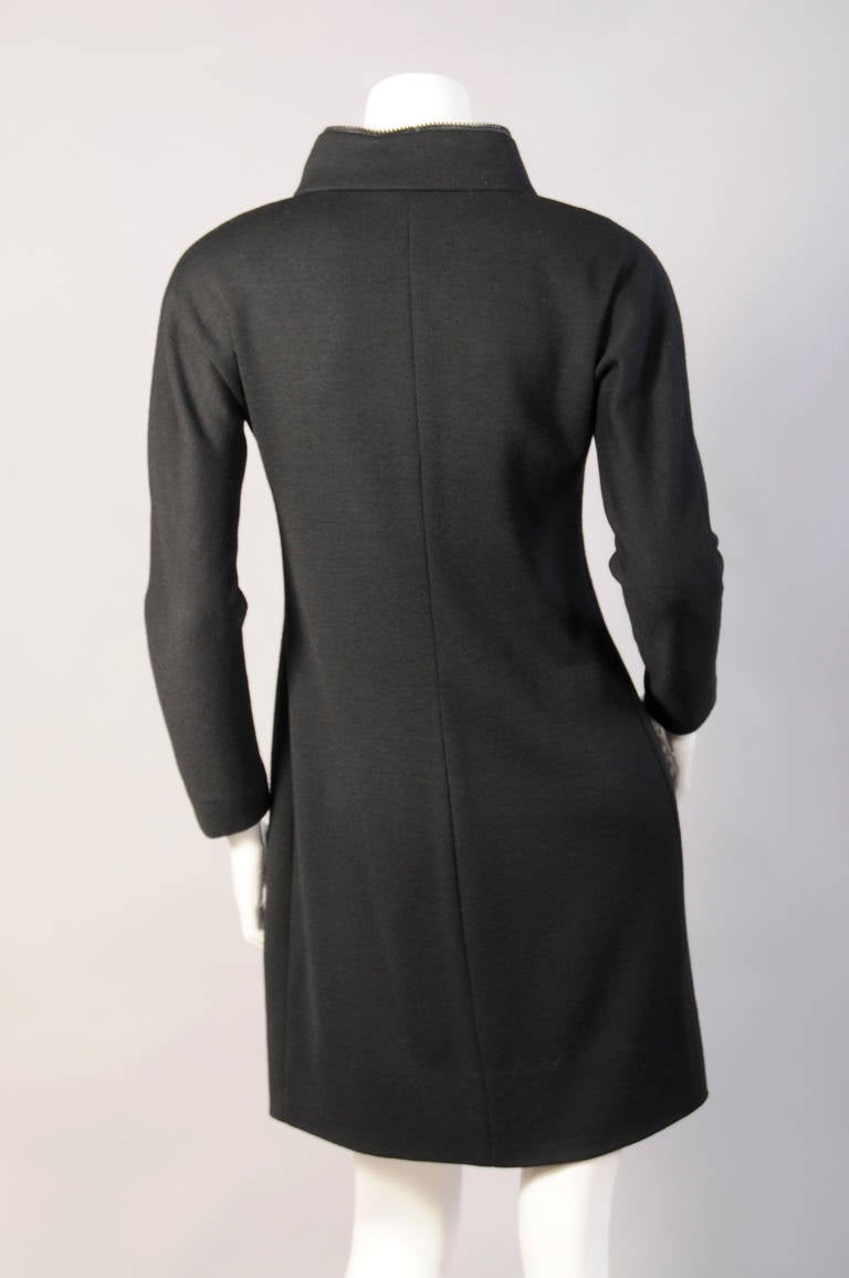 Geoffrey Beene Zipper Around The Neck Dress In Excellent Condition For Sale In New Hope, PA