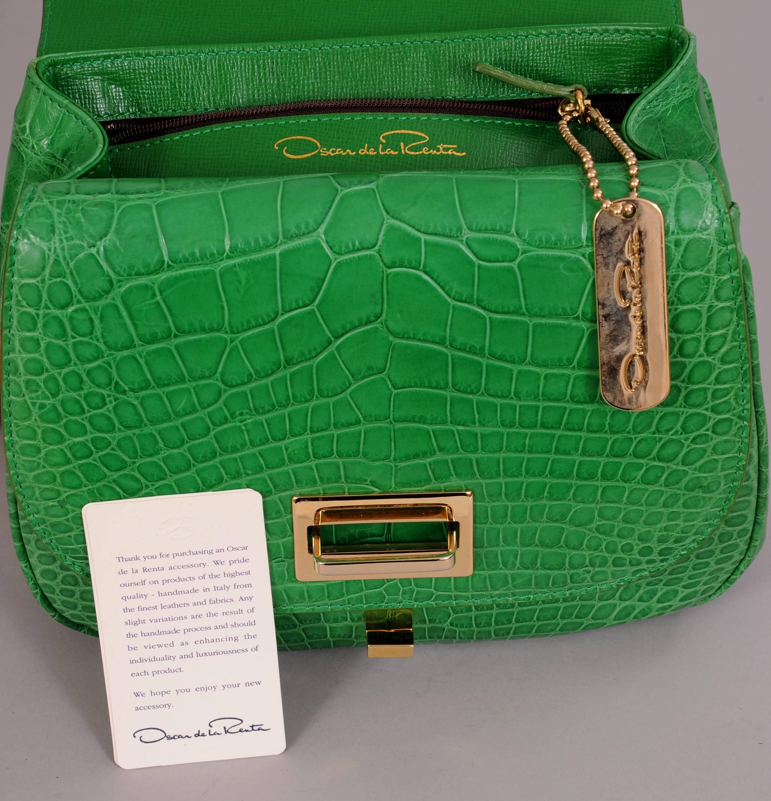 Oscar de la Renta Hellgrüne Alligator-Tasche im Zustand „Hervorragend“ in New Hope, PA