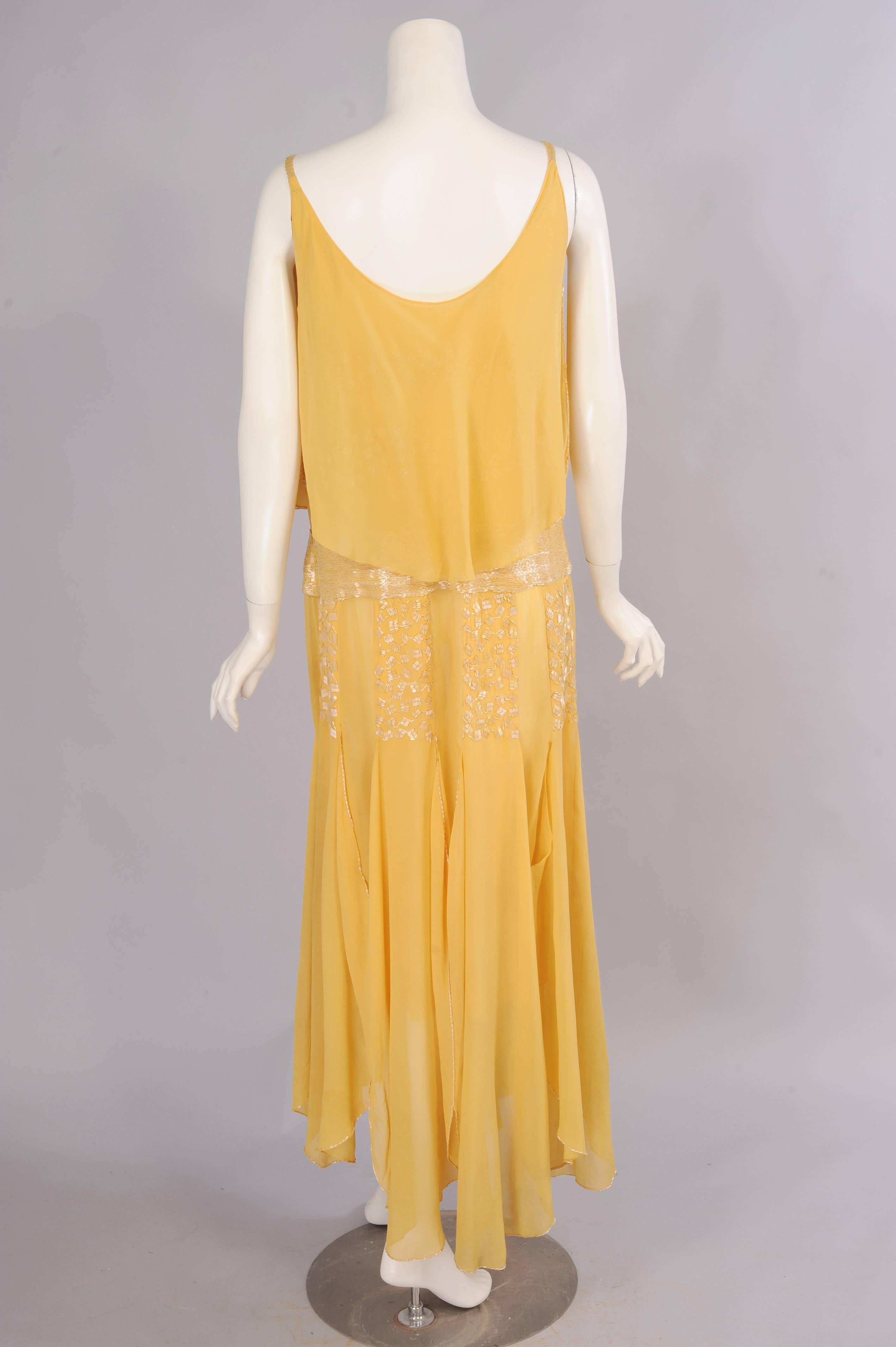 1929 Drecoll-Beer Paris:: Perlenbesetztes Abendkleid im Zustand „Hervorragend“ in New Hope, PA