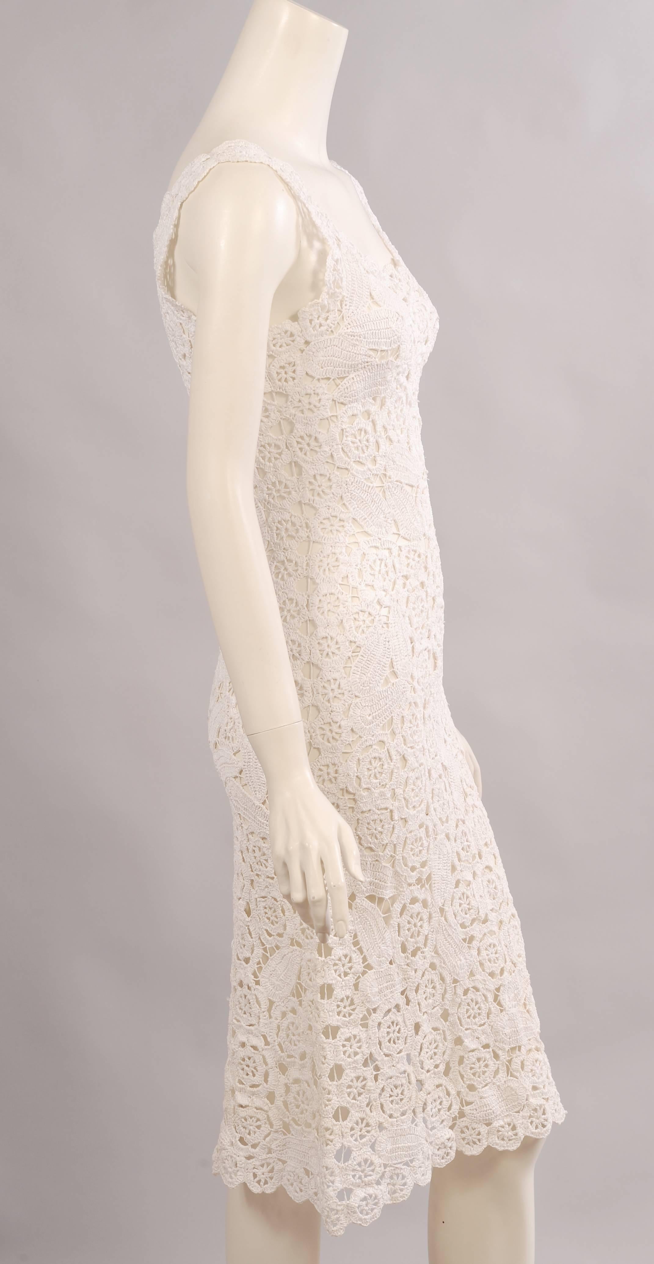 1960's Hand Crocheted White Raffia Sheath Dress In Excellent Condition In New Hope, PA