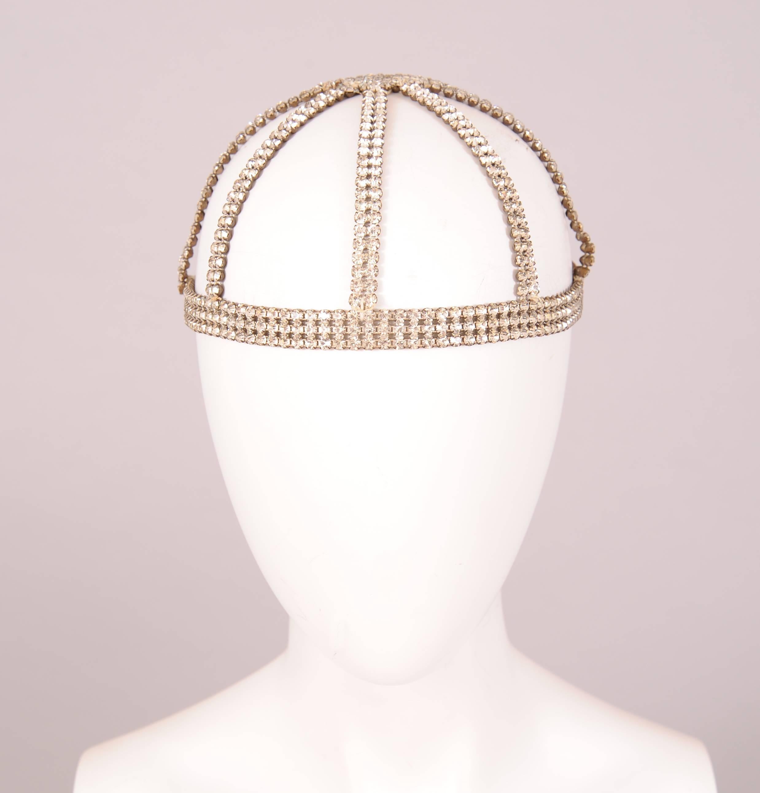 1920's Flapper Prong Set Rhinestone Evening Head Piece In Excellent Condition In New Hope, PA