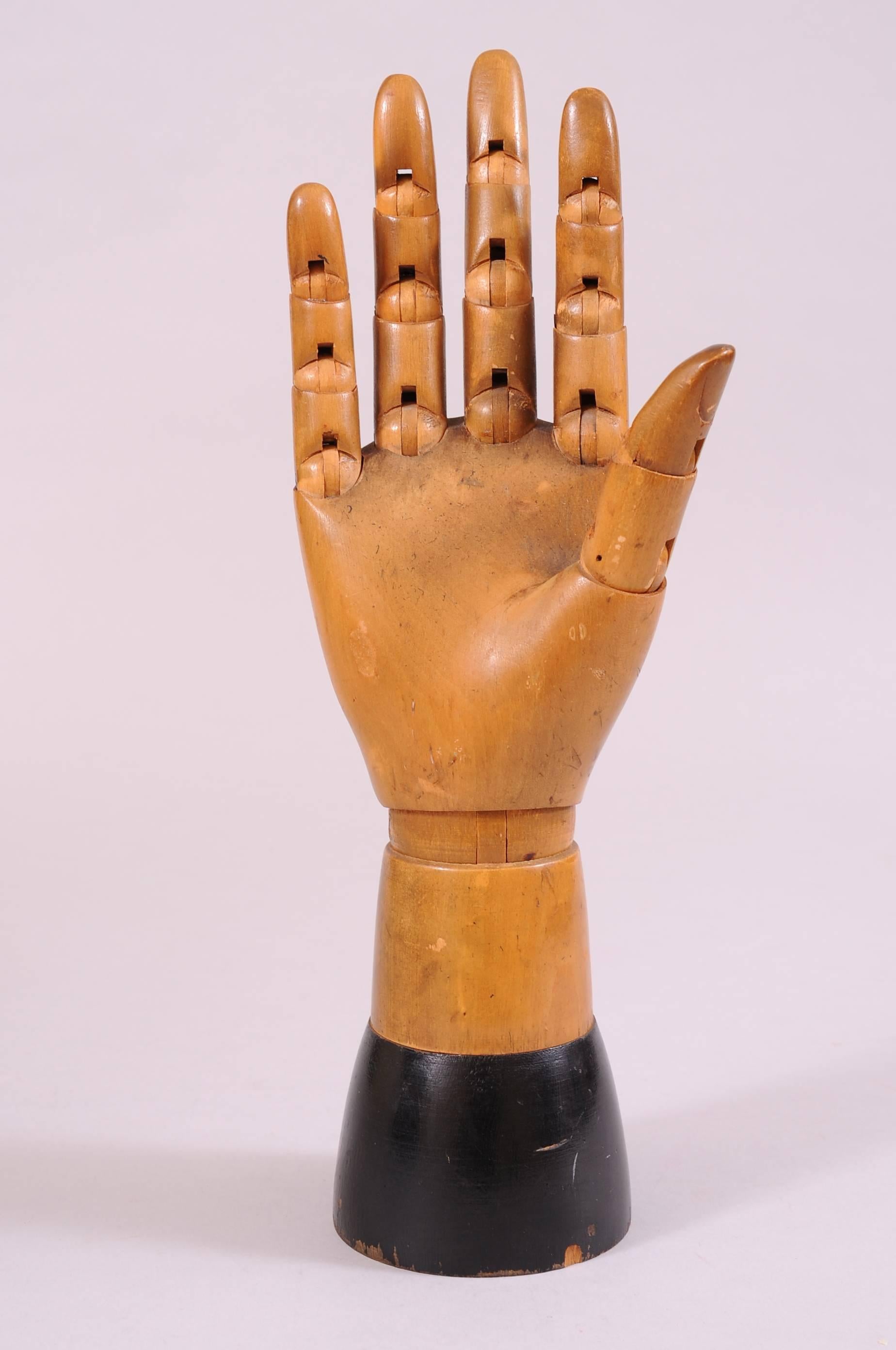 hand model for artists
