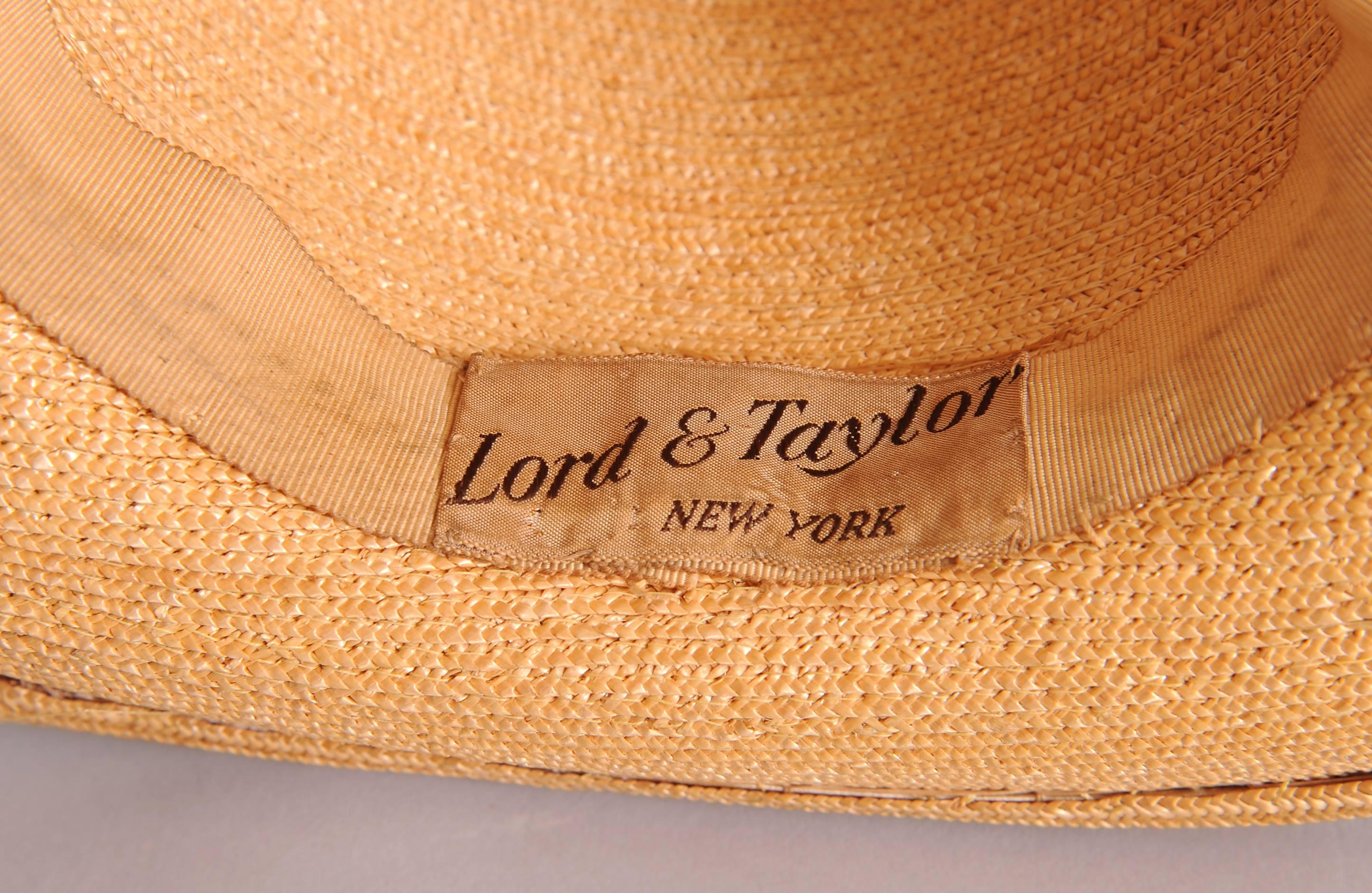 1930's Lord & Taylor Natural Straw Hat In Excellent Condition In New Hope, PA