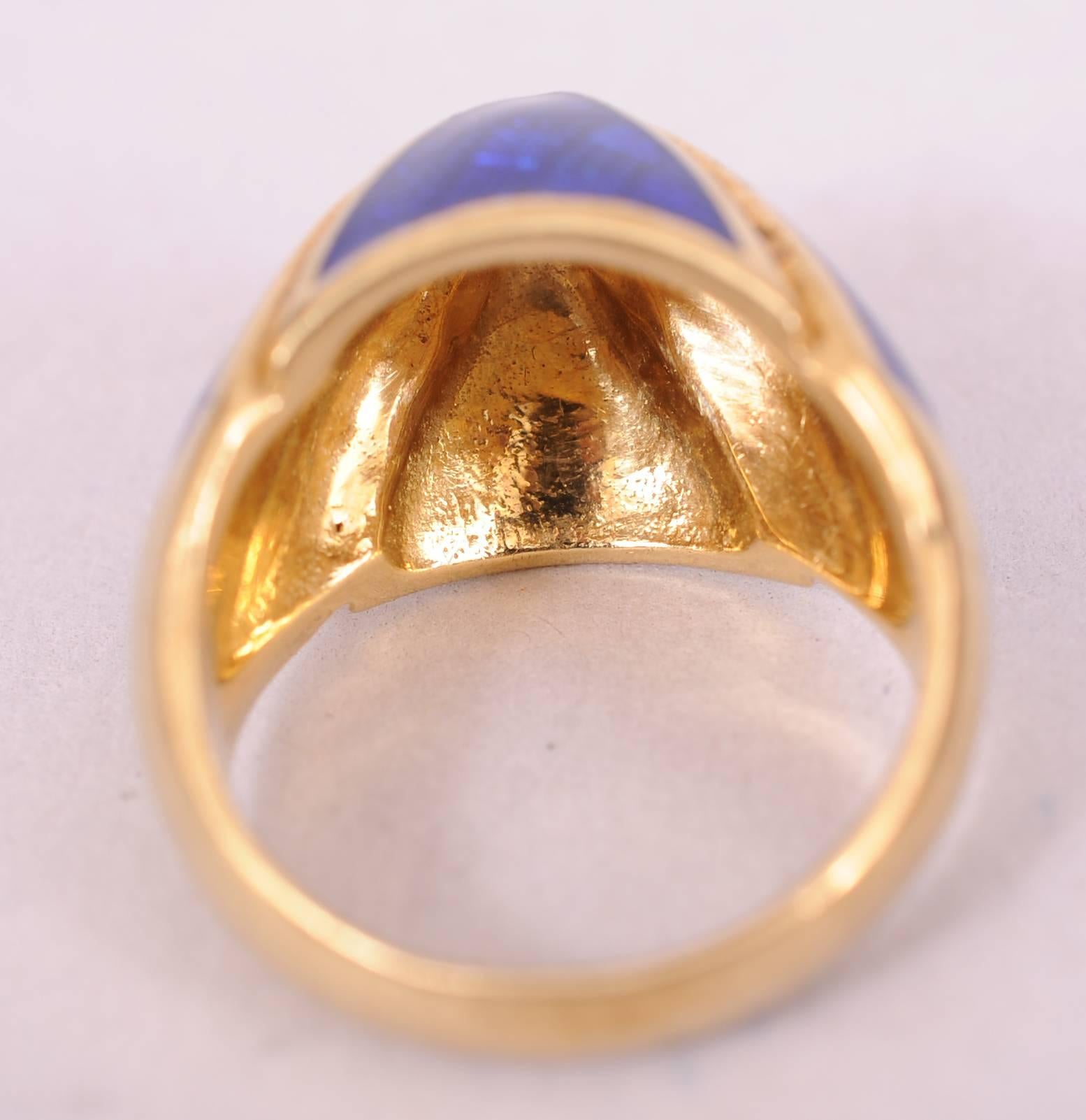 18k Gold and Blue Enamel Dome Ring For Sale 2