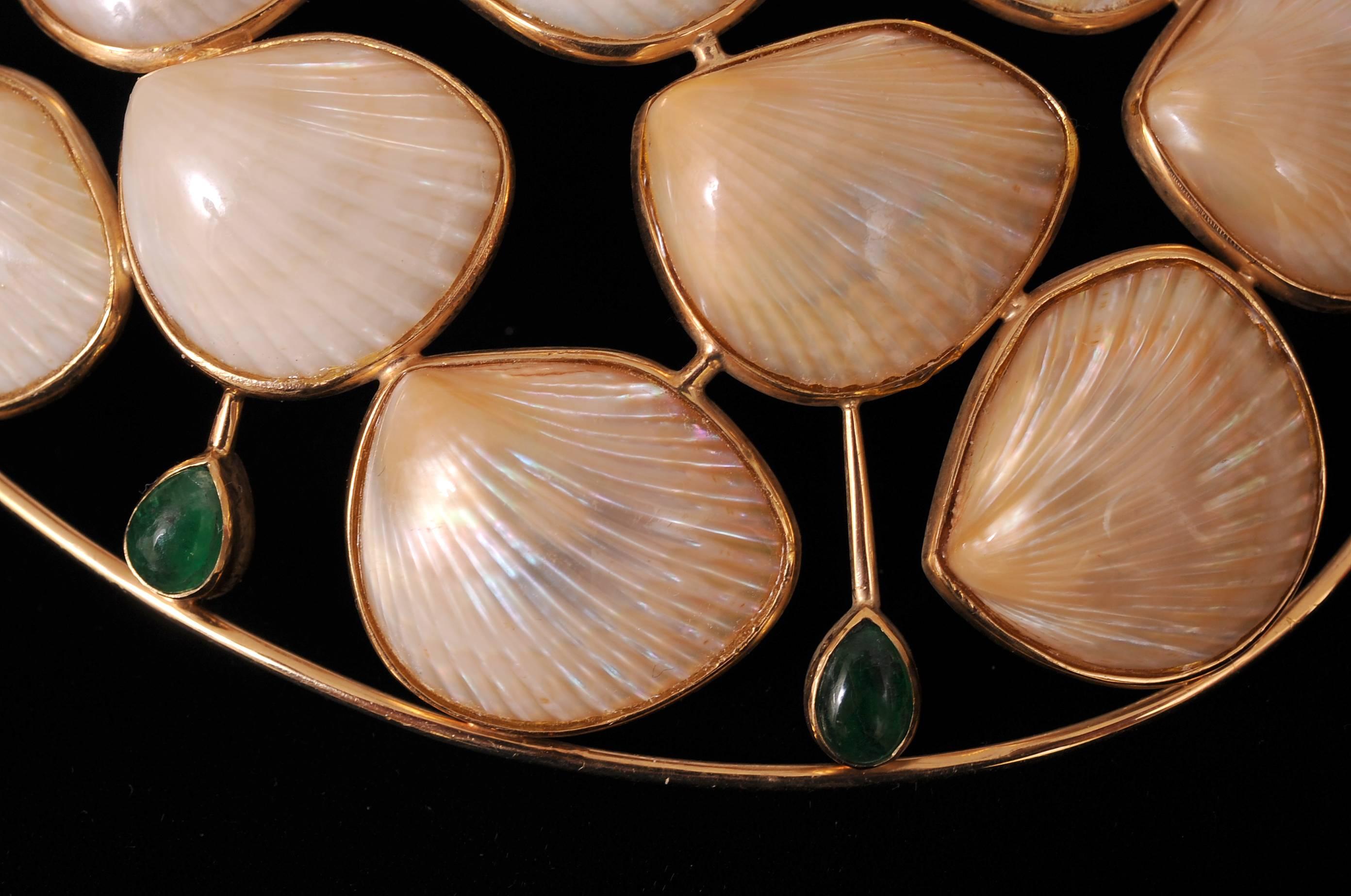 Marguerite Stix Shell Emerald and Gold Necklace with Original Box, Book Piece In Excellent Condition In New Hope, PA