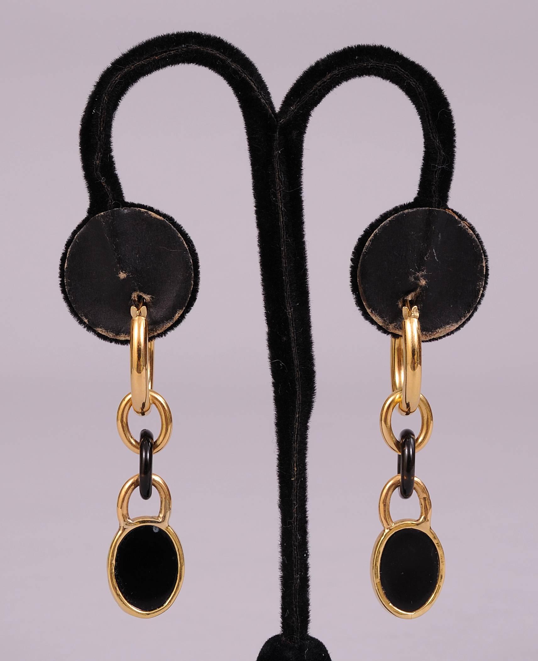 Modern 18K Gold and Onyx Vintage Pierced Earrings, Made in Italy