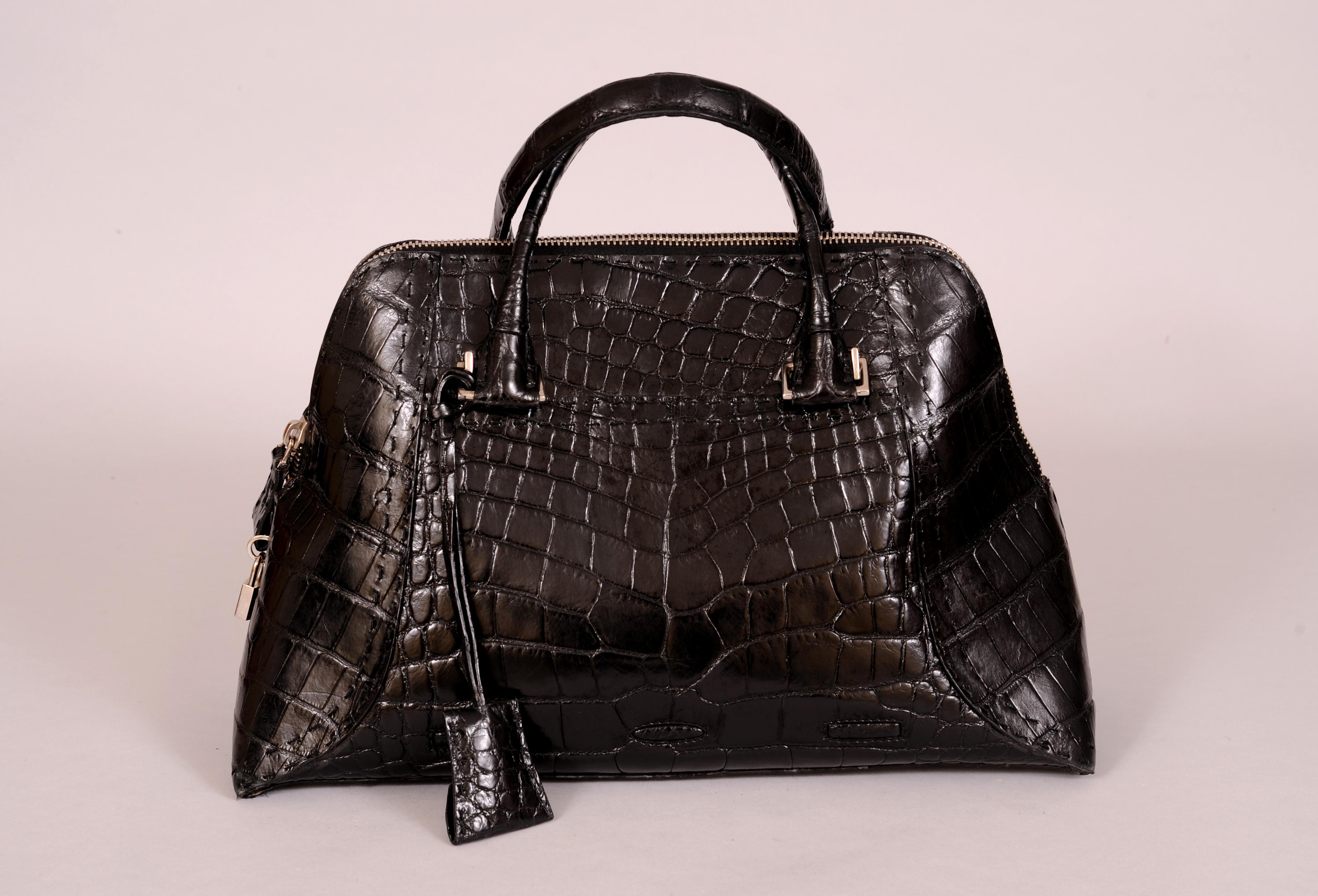 VBH Black Alligator Limited Edition Avenue Bag In Excellent Condition In New Hope, PA